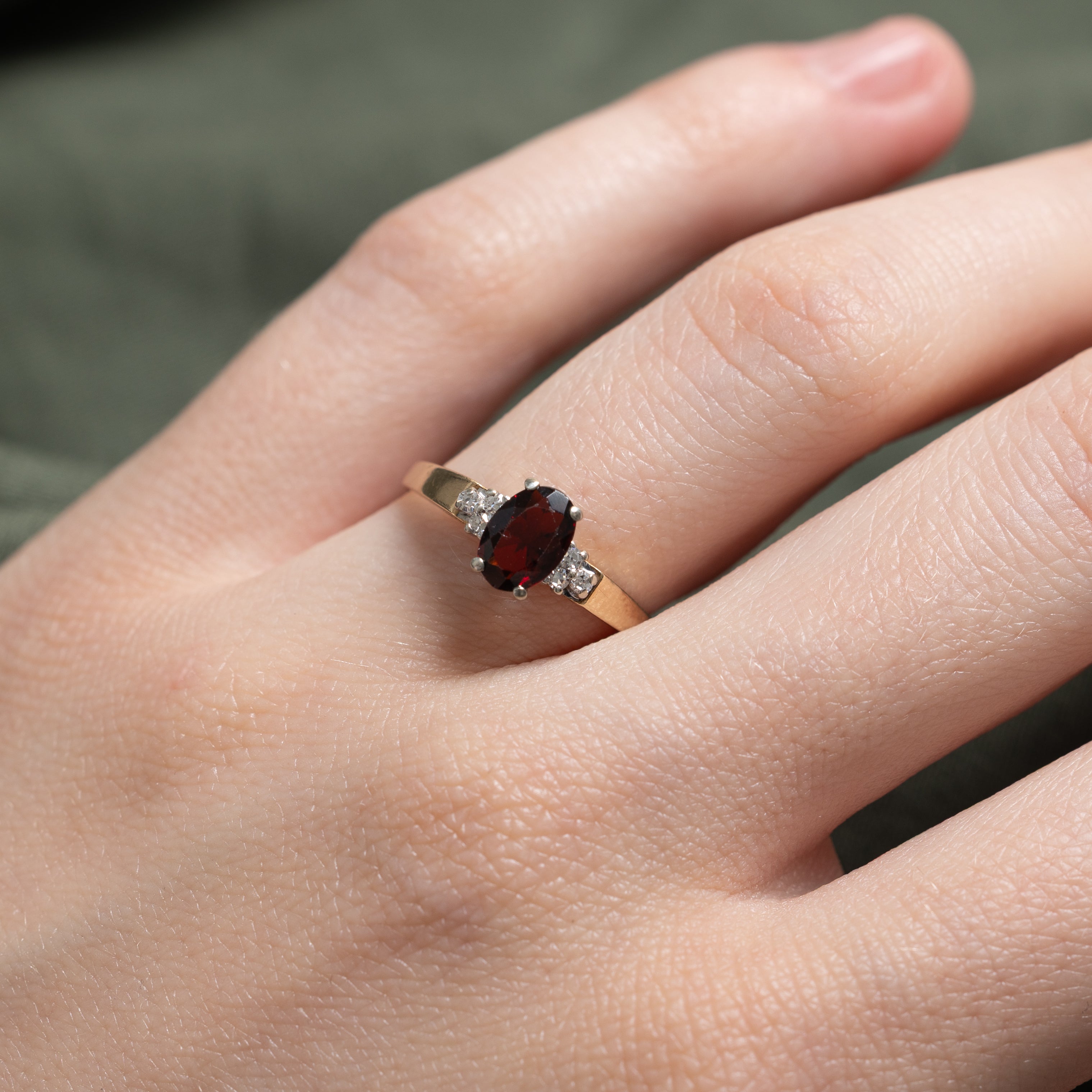 Oval Cut Garnet & Diamond Ring | 0.70ct, 0.06ctw | SZ 6.5