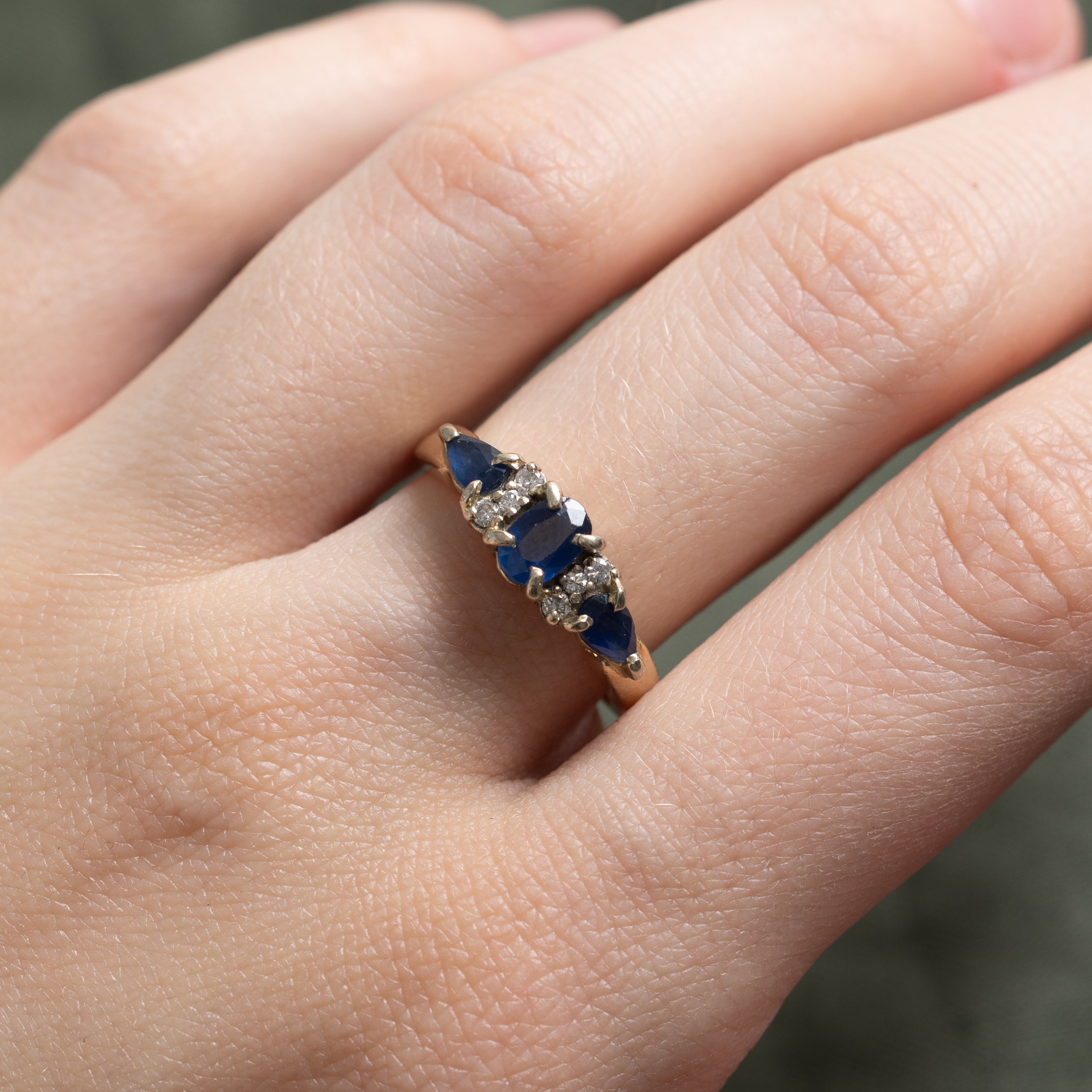 Mixed Cut Sapphire & Diamond Ring | 0.92ctw, 0.06ctw | SZ 7.5