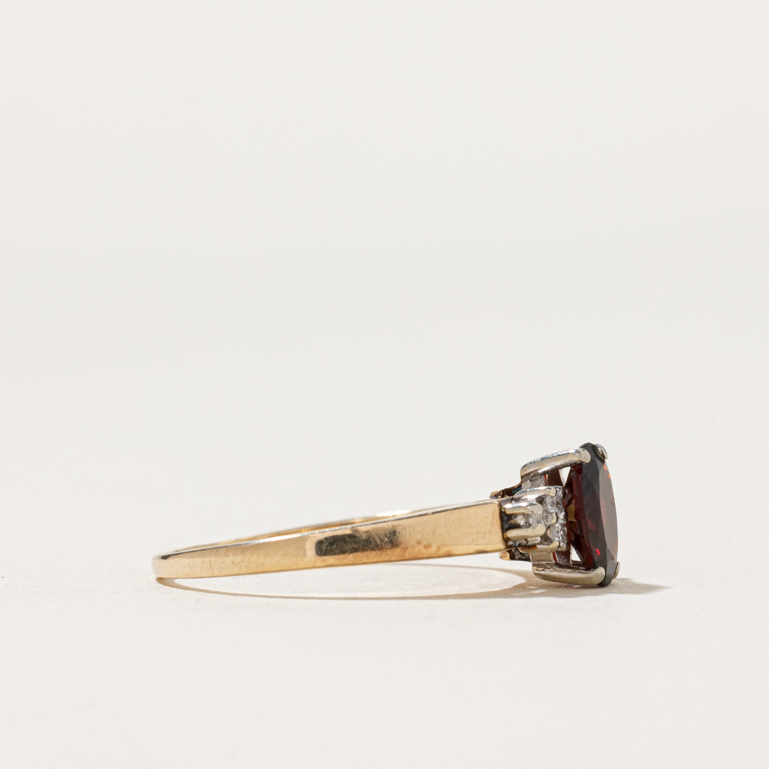 Oval Cut Garnet & Diamond Ring | 0.70ct, 0.06ctw | SZ 6.5