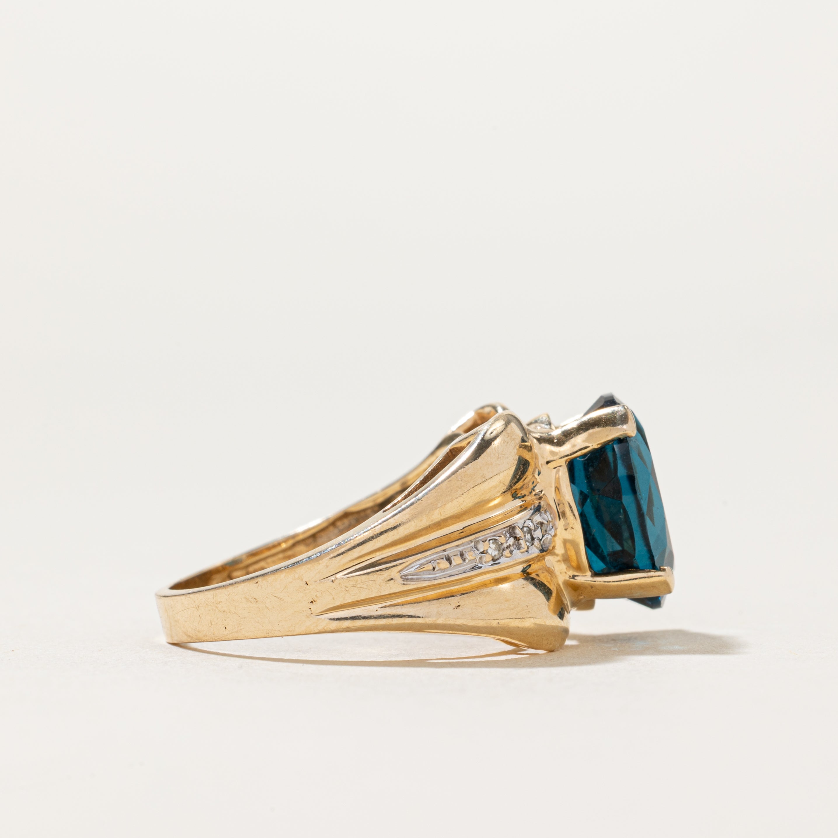 London Blue Topaz & Diamond Cocktail Ring | 5.60ct | 0.03ctw | SZ 7.25