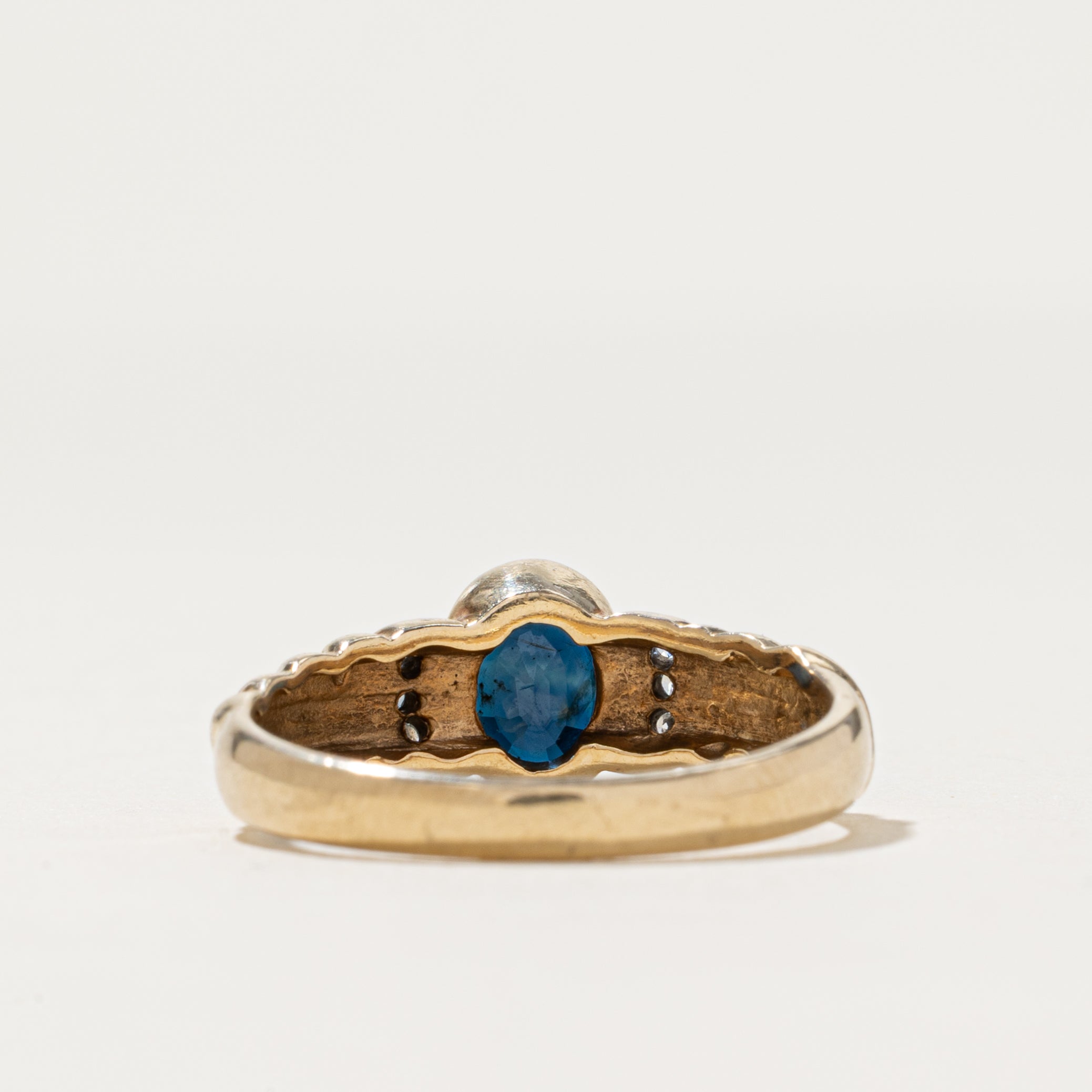 Bezel Set Sapphire & Diamond Grooved Ring | 0.83ct, 0.03ctw | SZ 7.75