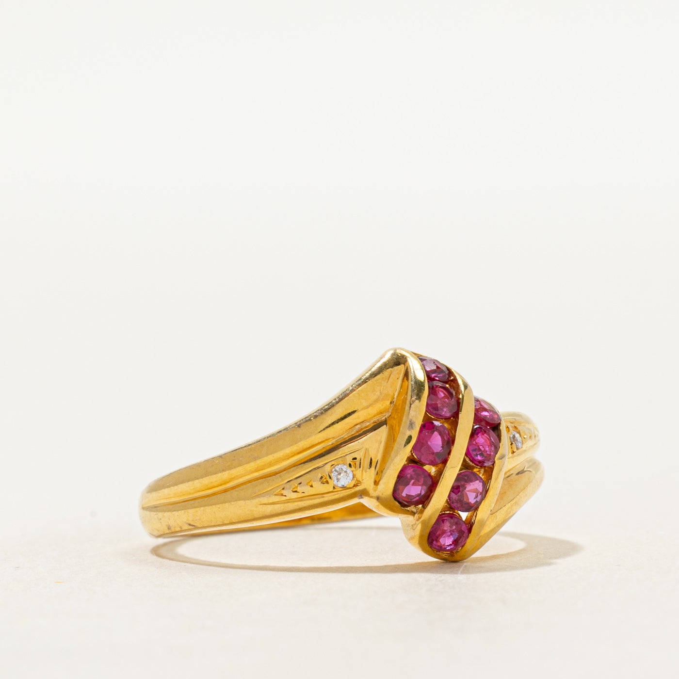 18k Ruby & Diamond Waterfall Twist Ring | 0.50ctw, 0.01ct | SZ 6.75