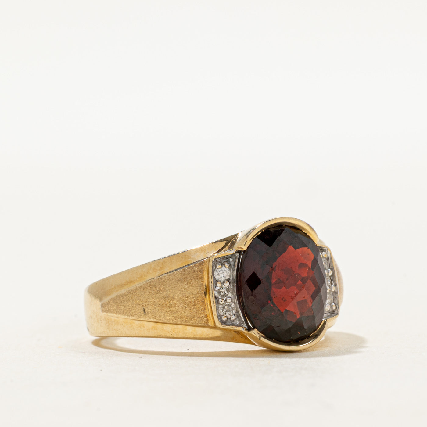 Garnet & Diamond Textured Cocktail Ring | 4.00ct, 0.09ctw | SZ 10.25