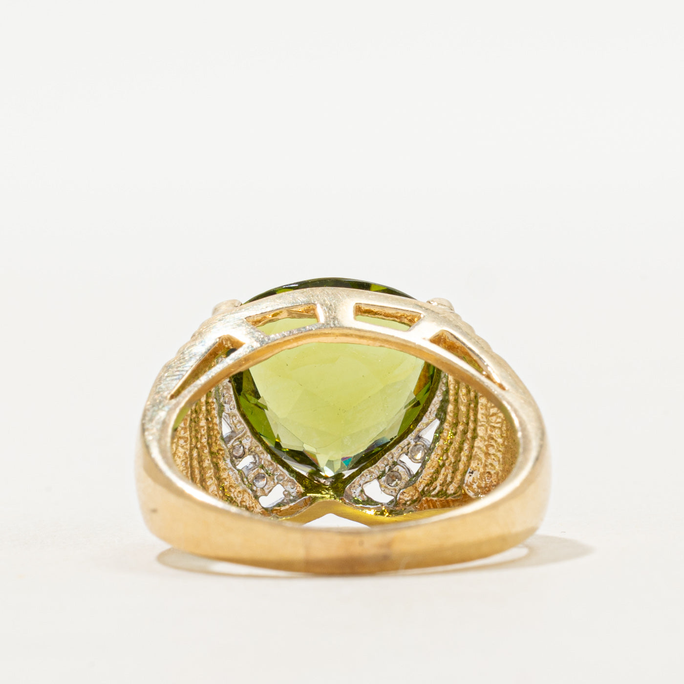 Trillion Cut Green Paste Glass & Diamond Grooved Cocktail Ring | 6.00ct, 0.06ctw | SZ 7.25