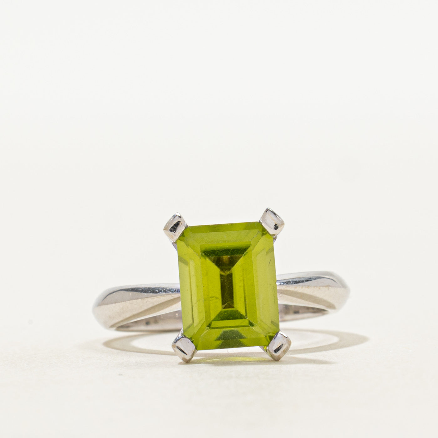 Single Stone Peridot Ring | 2.80ct | SZ 5