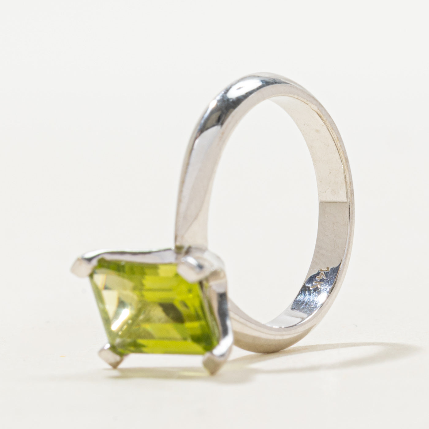 Single Stone Peridot Ring | 2.80ct | SZ 5
