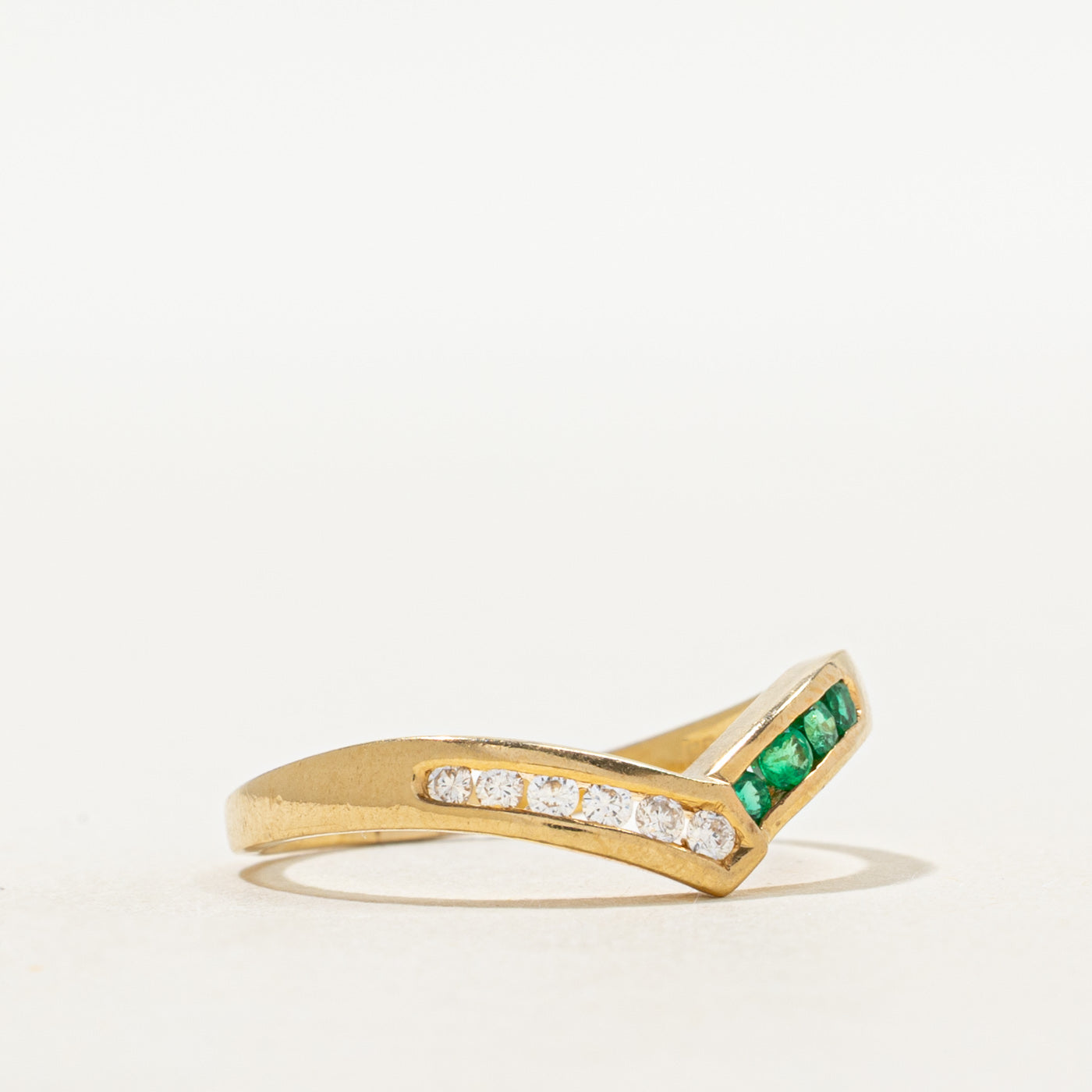 18k Channel Set Emerald & Diamond Chevron Ring | 0.15ctw, 0.10ctw | SZ 7.75