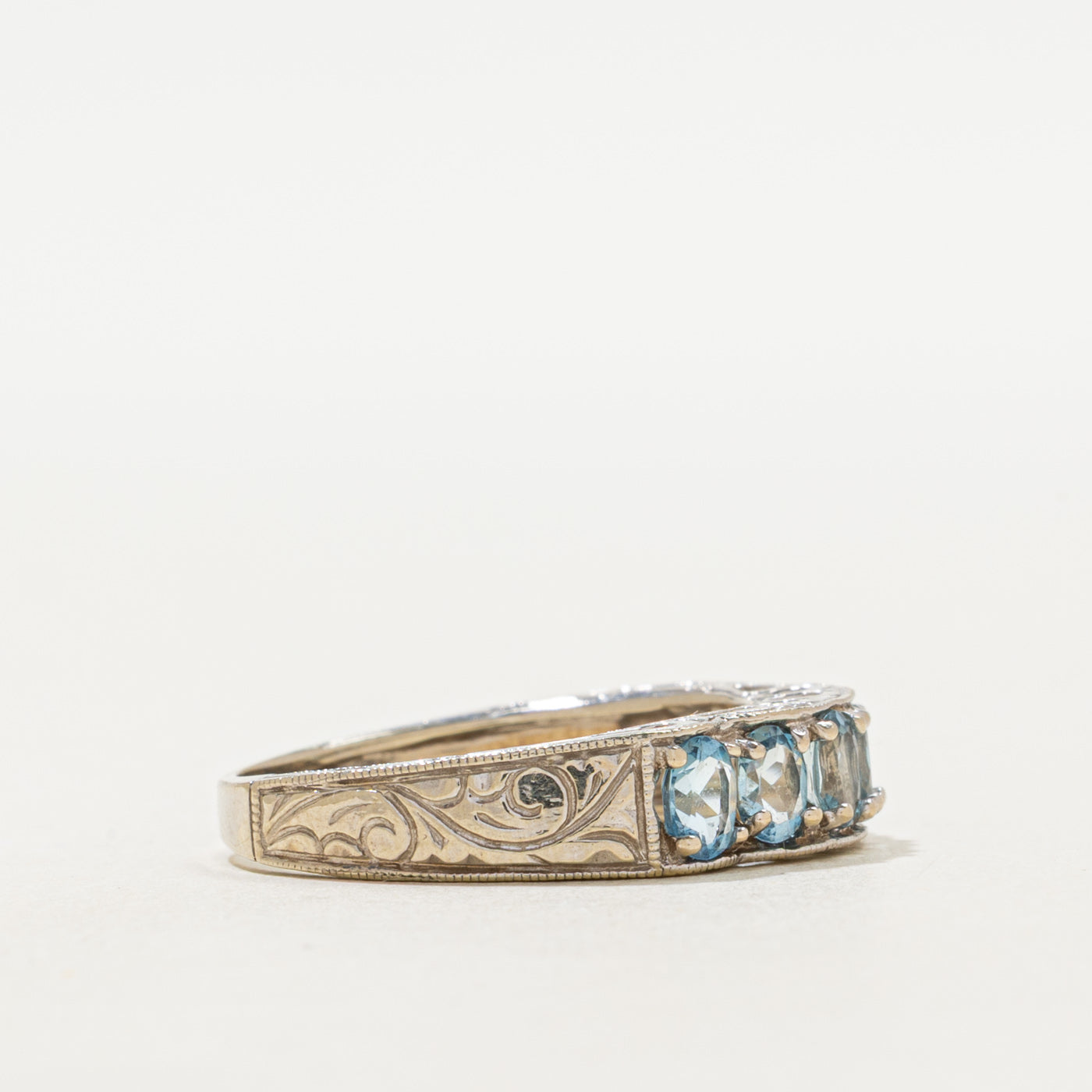 Aquamarine Scrollwork Ring | 0.90ctw | SZ 7.75