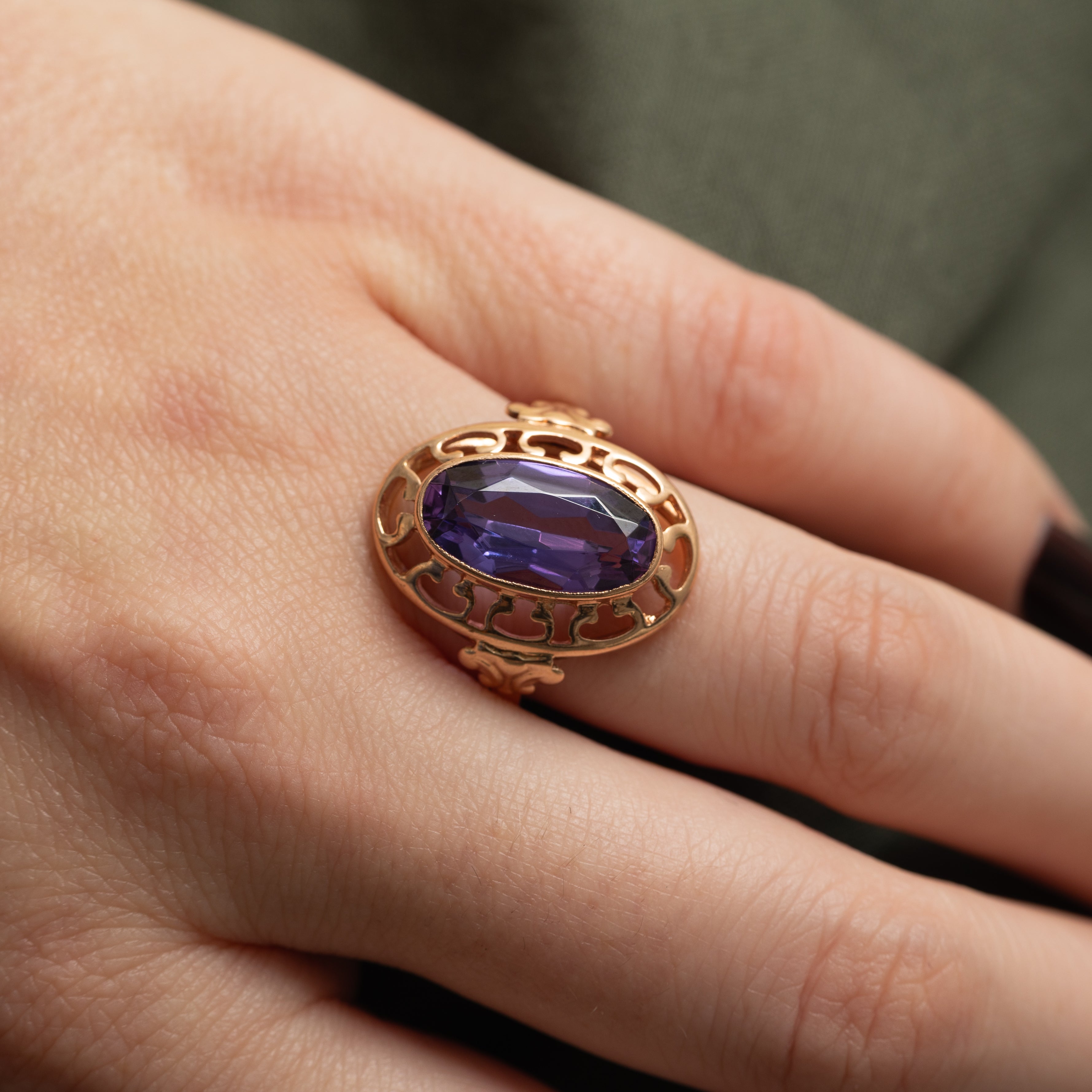 1974 Soviet Hallmarked Synthetic Sapphire Textured Cocktail Ring | SZ 8.5