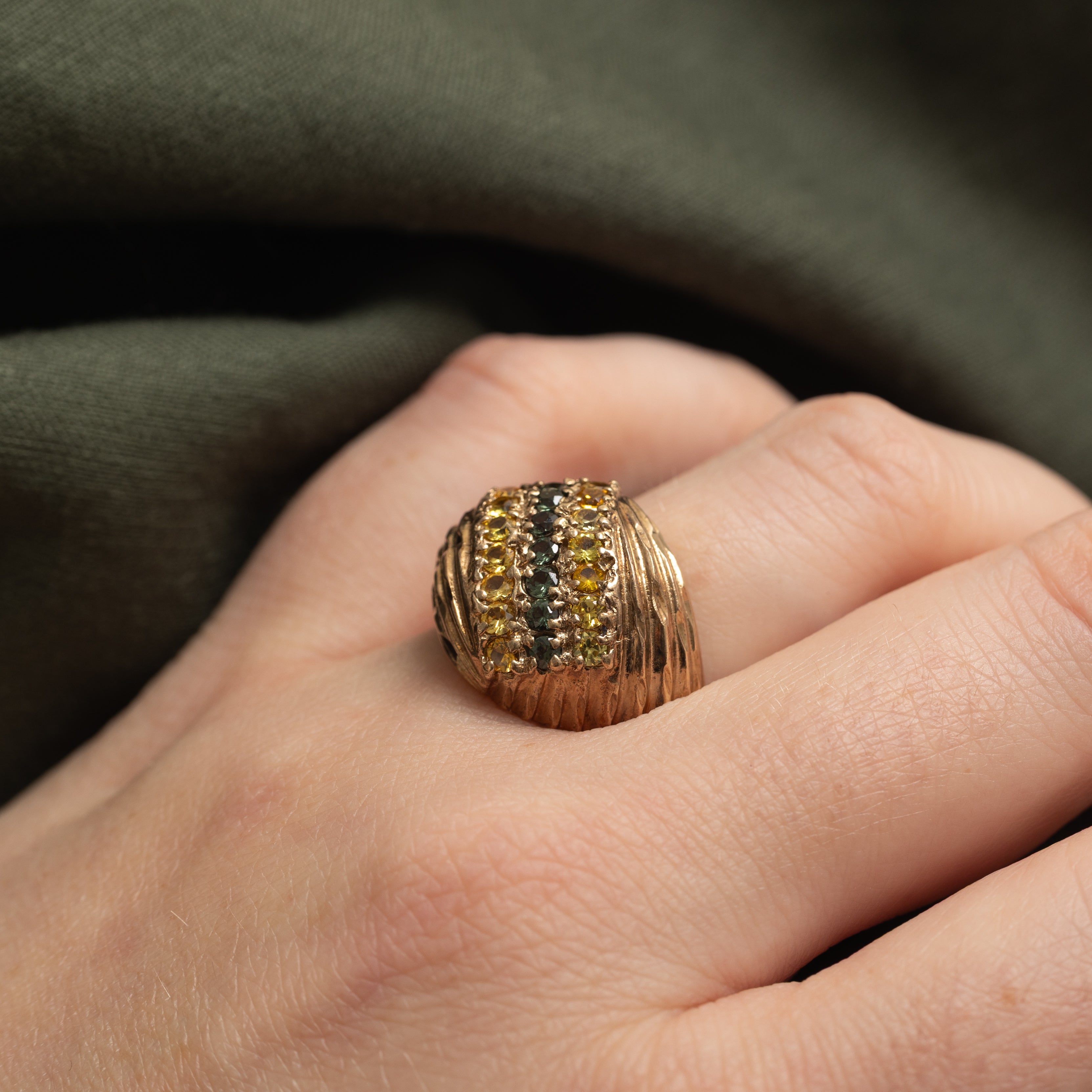 Diagonal Synthetic Spinel & Synthetic Sapphire Dome Ring | 1.00ctw | SZ 8