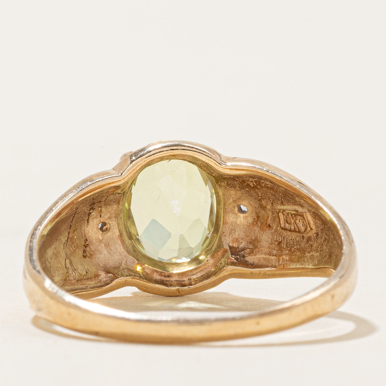Peridot & Diamond Accented Grooved Ring | 1.50ct, 0.01ctw | SZ 7