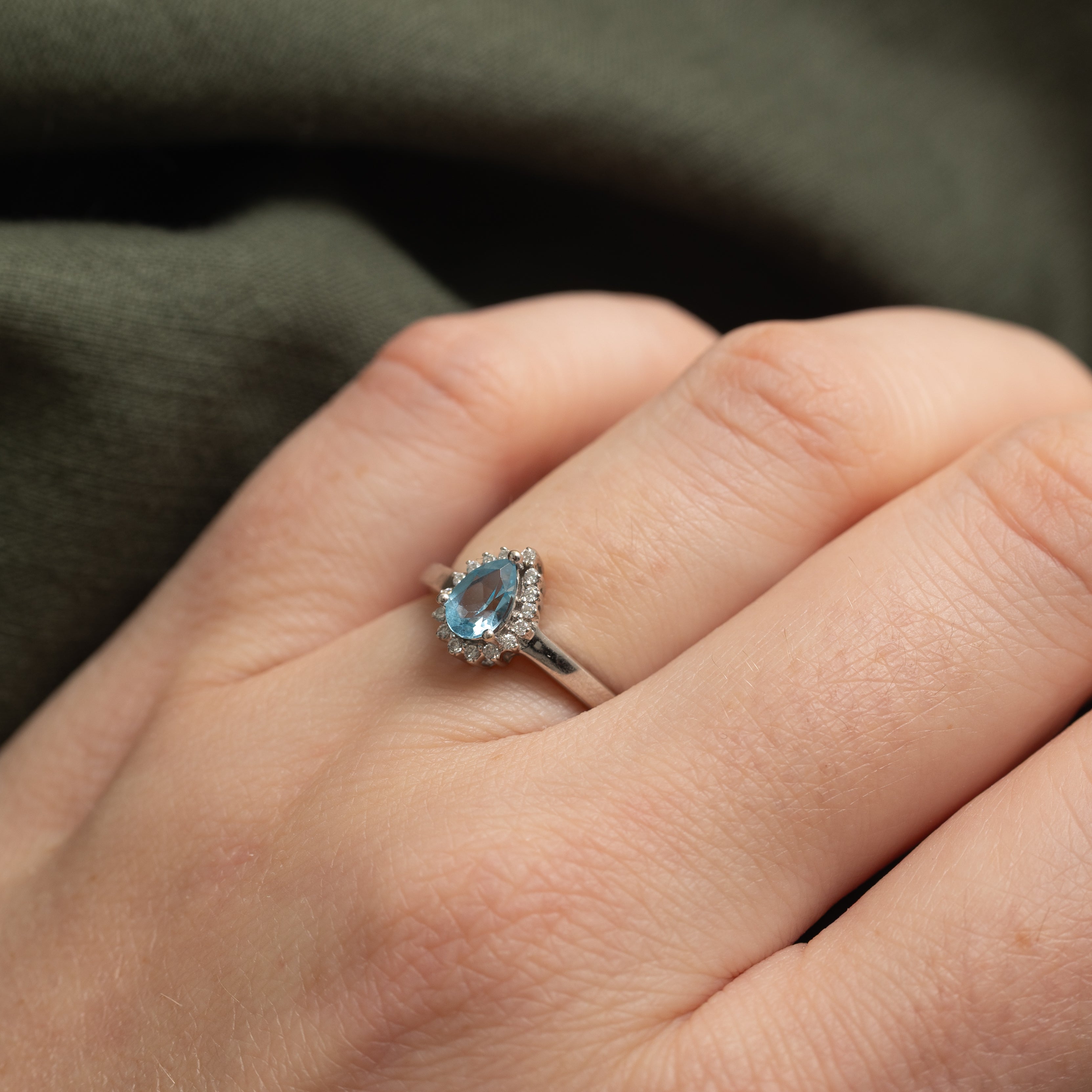 18k Pear Cut Blue Topaz & Diamond Halo Ring | 0.44ct | SZ 5