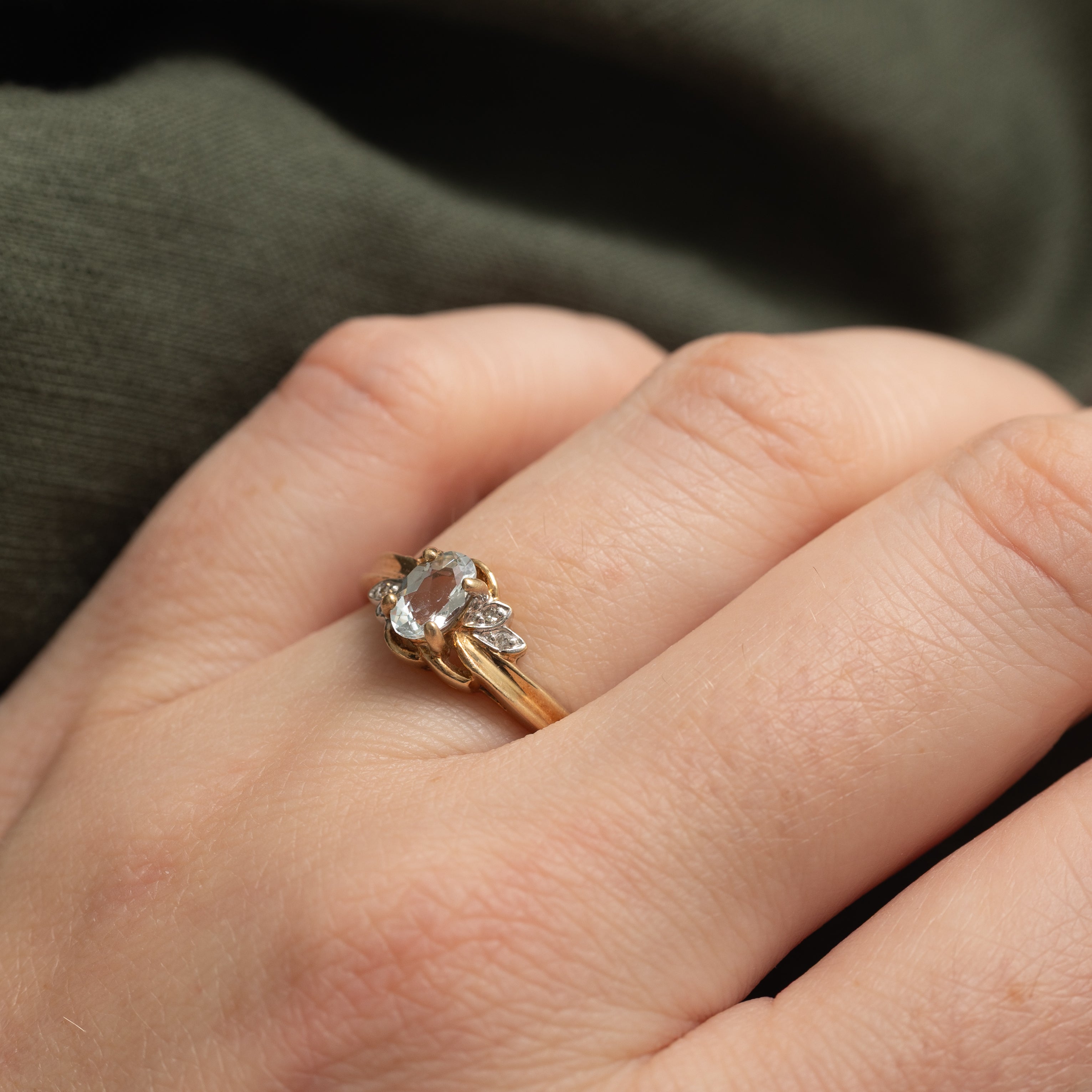 Oval Cut Aquamarine & Diamond Accented Ring | 0.32ct, 0.02ctw | SZ 6