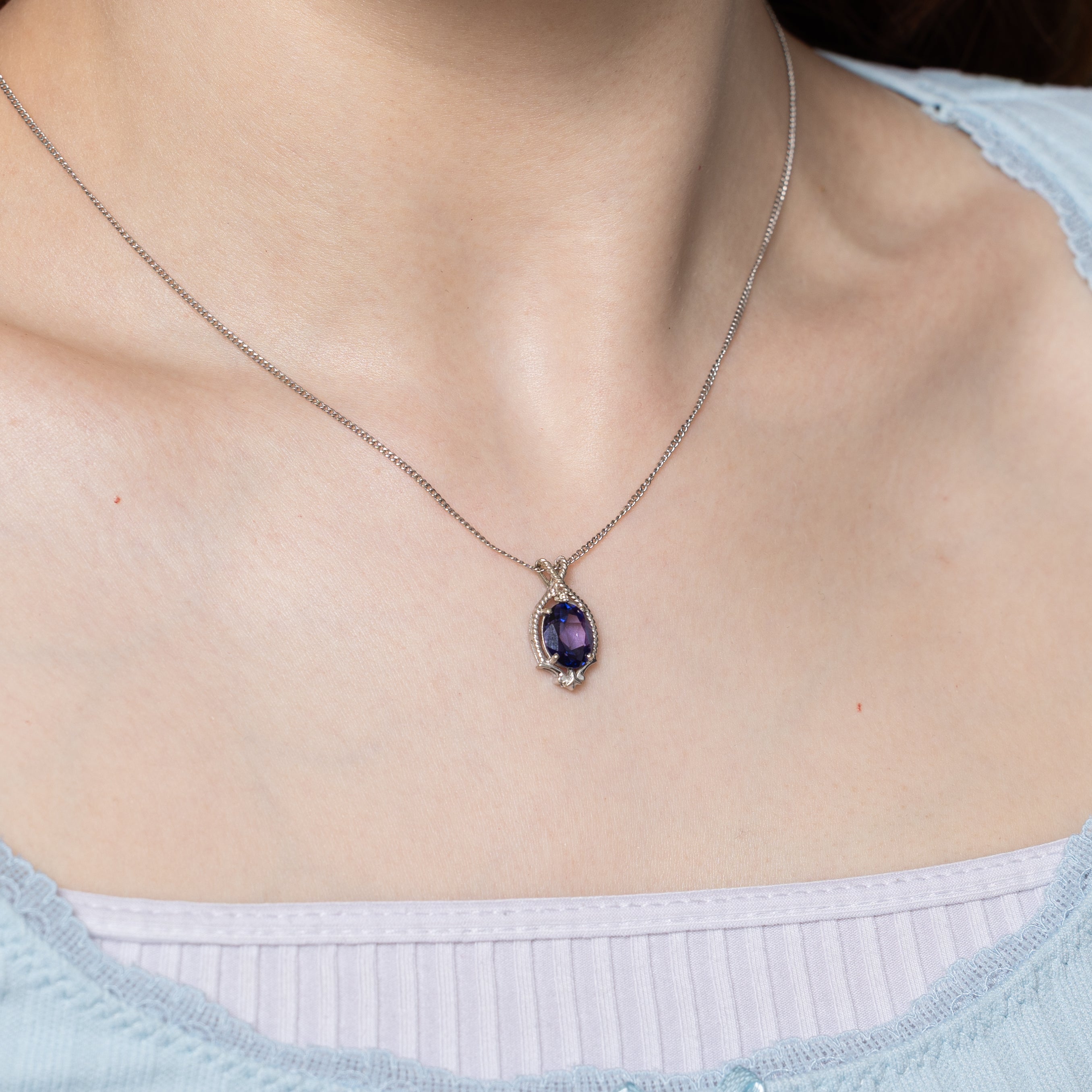 Synthetic Colour-Changing Sapphire Rope Pendant | 2.60ct