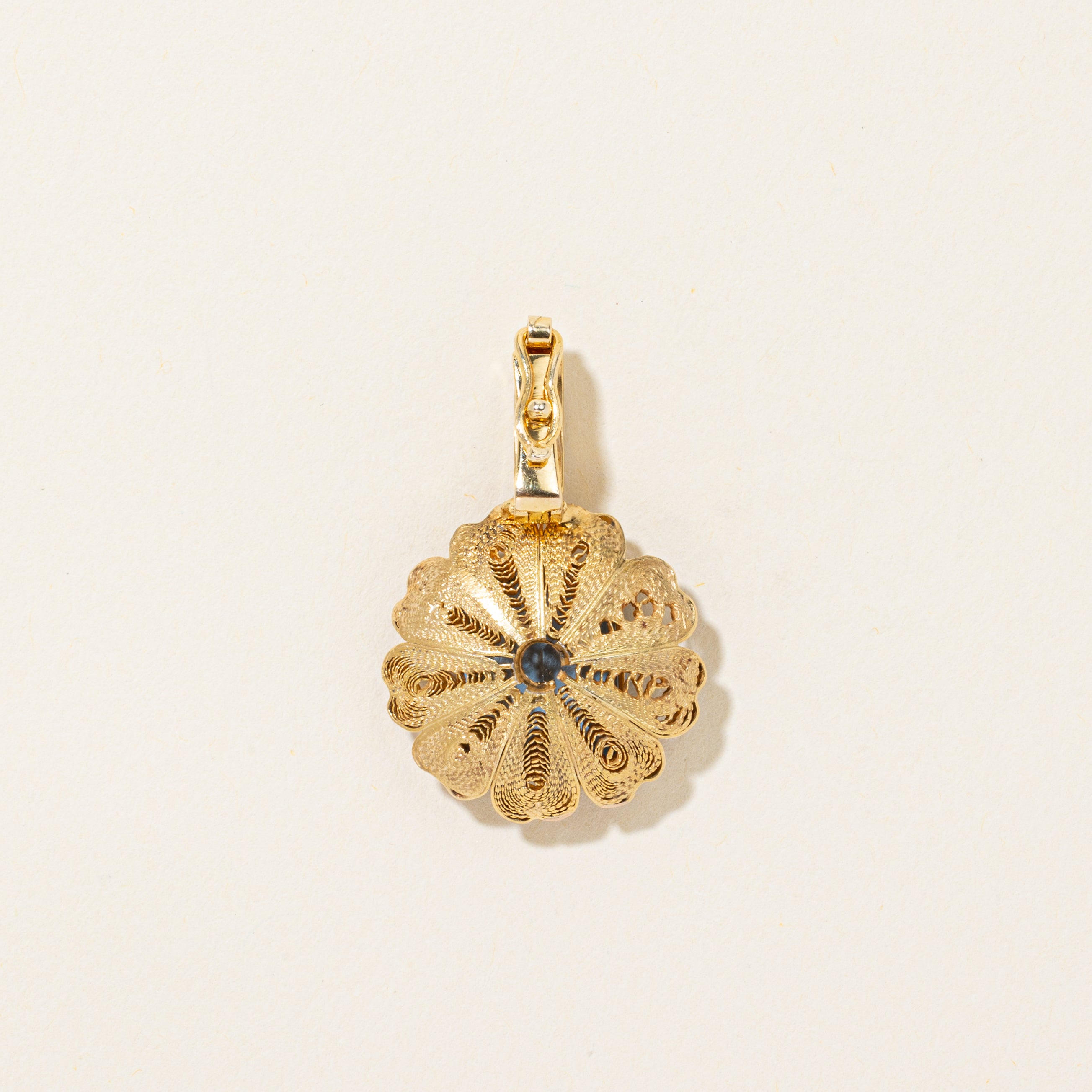Synthetic Spinel Textured Flower Pendant | 6.50ct