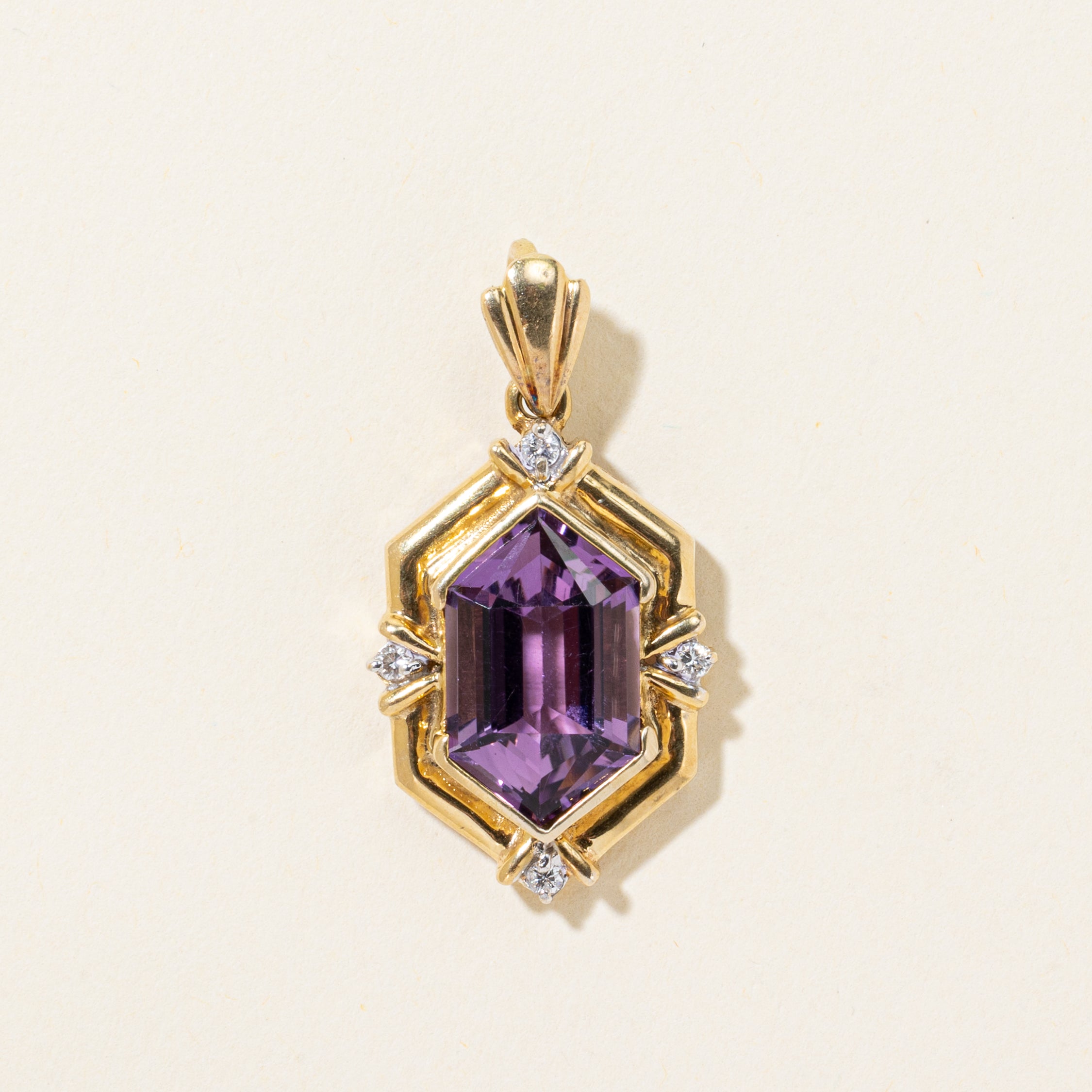 Amethyst & Diamond Grooved Stretched-Hexagon Pendant | 6.00ct, 0.08ctw
