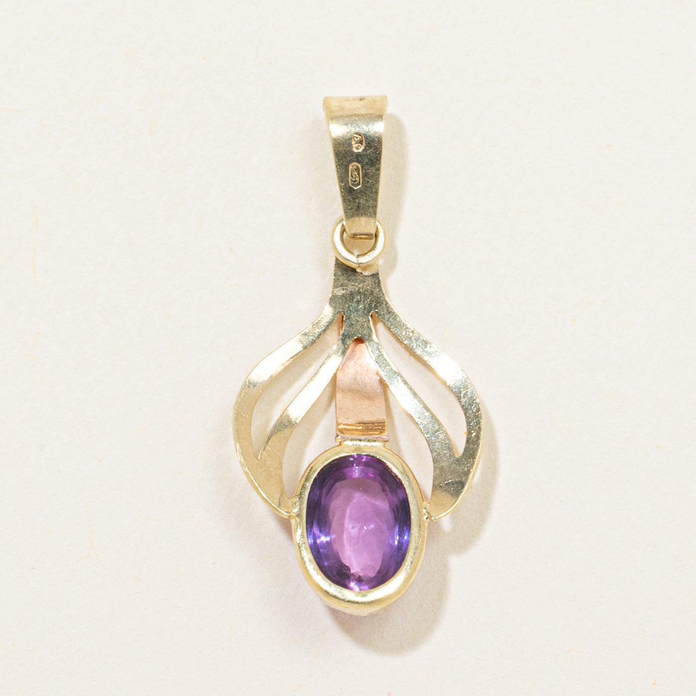 Czech Hallmarked Pink Tourmaline Two-Toned Engraved Pendant | 1.10ct