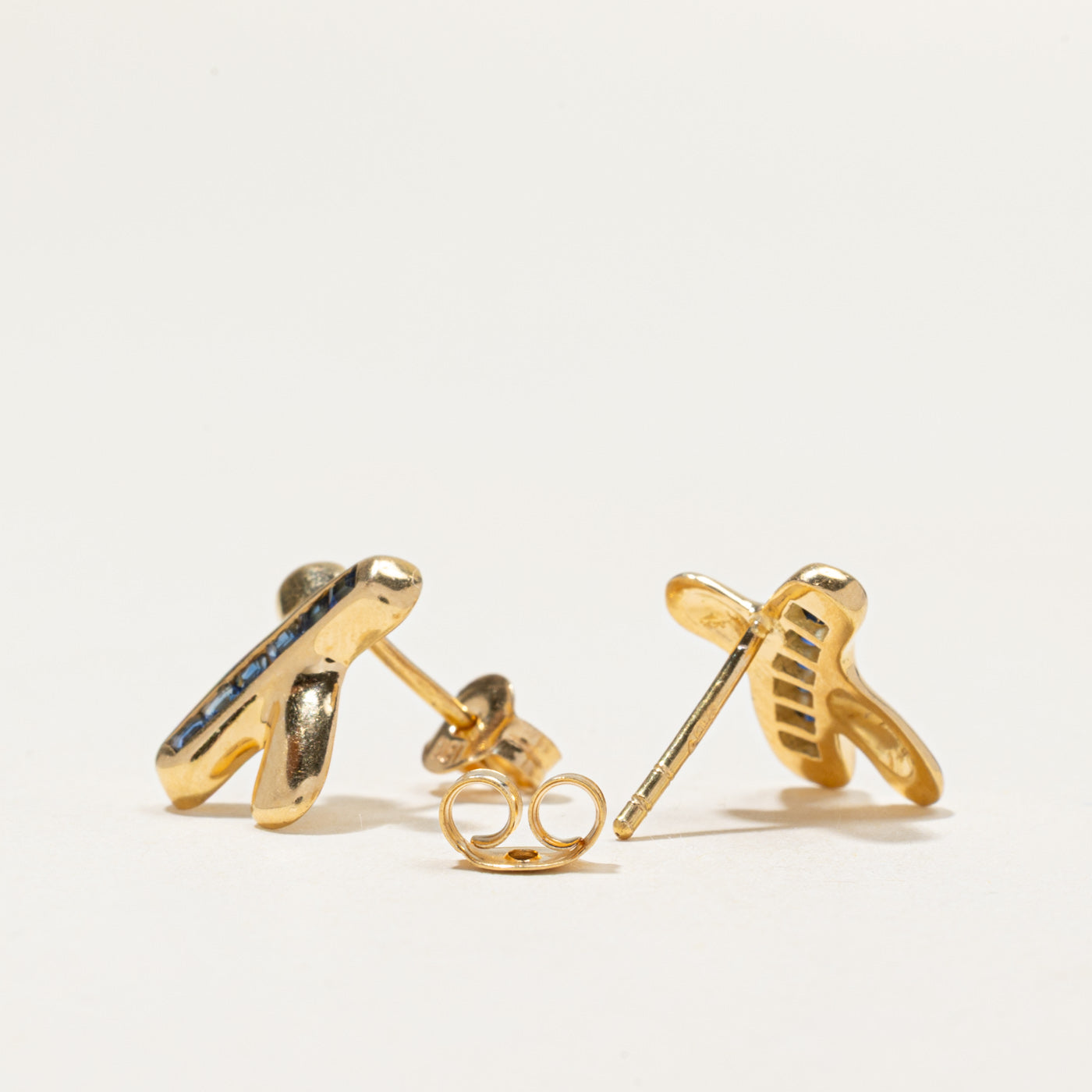 Boucles d'oreilles puces en saphir 18 carats (0,26 ct au total)