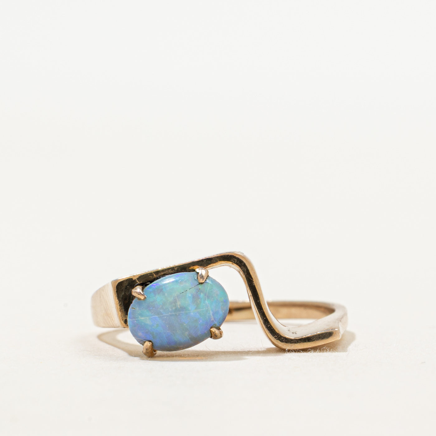 Bague abstraite en opale | 0,50 ct | Taille 5,75