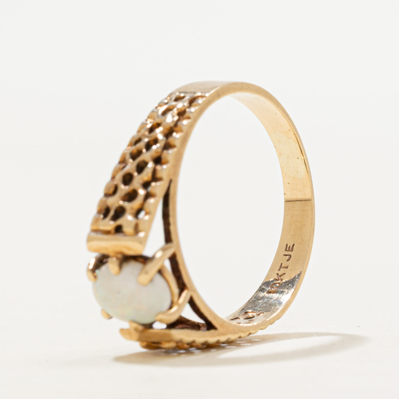 Cabochon Opal Openwork Ring | 0.45ct | SZ 7