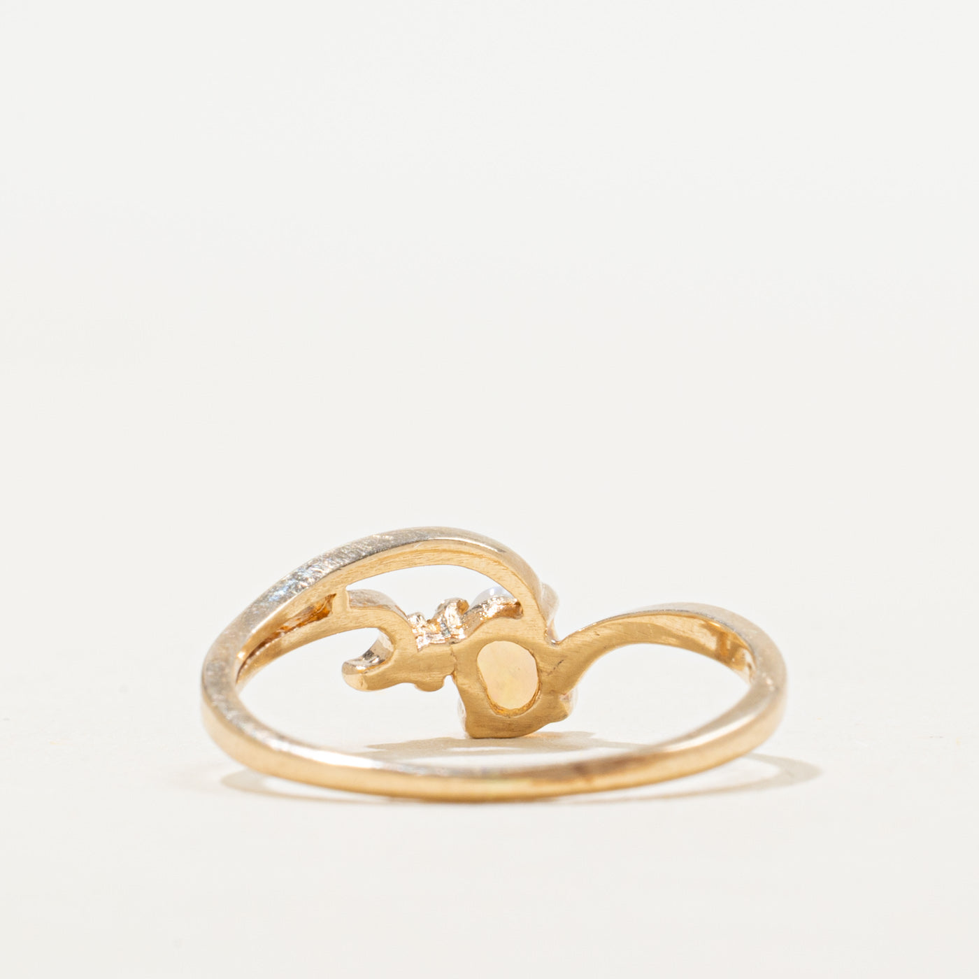 Cabochon Opal & Diamond Open Chevron Ring | 0.13ct, 0.01ct | SZ 6