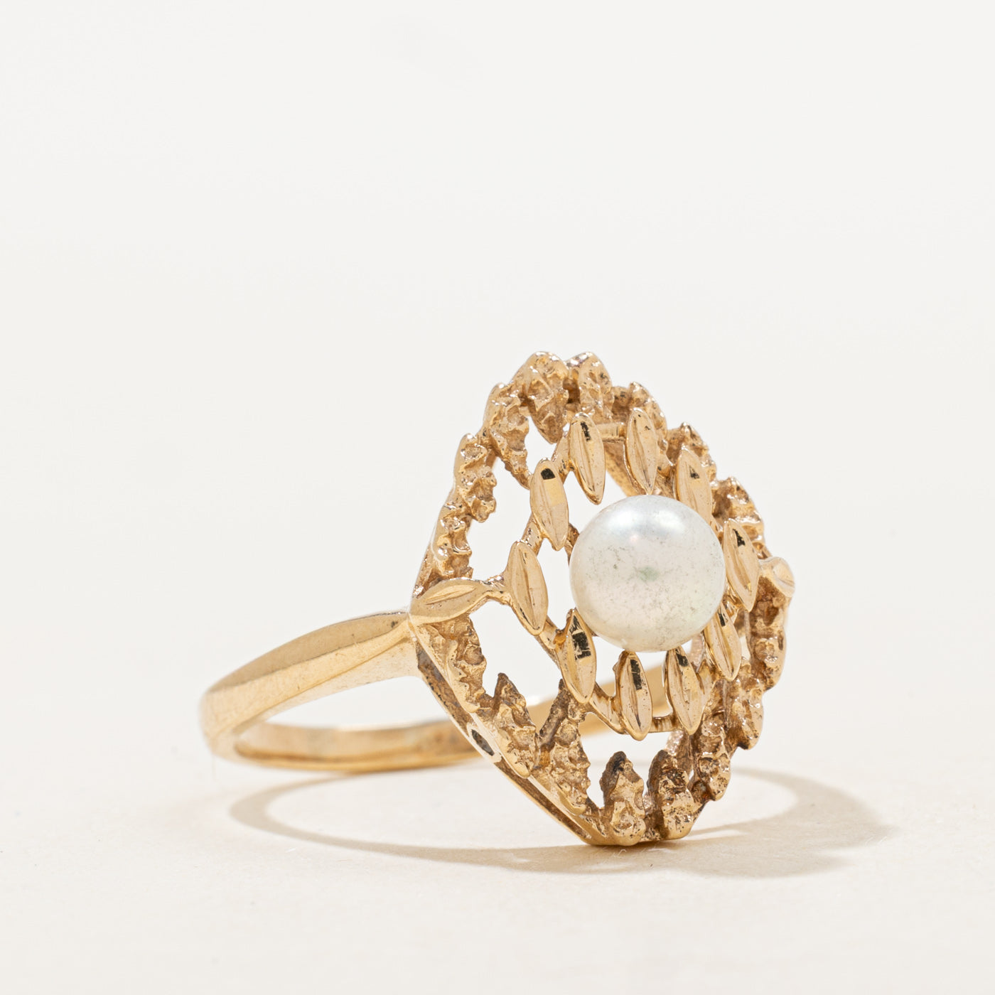 Pearl Textured Openwork Cocktail Ring | SZ 8.25 |