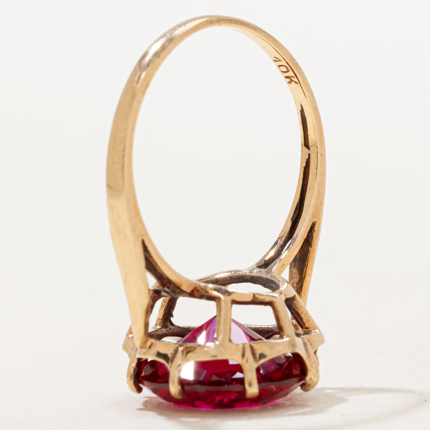 Bague cocktail en rubis synthétique | 5,44 ct | Taille 7,5 |