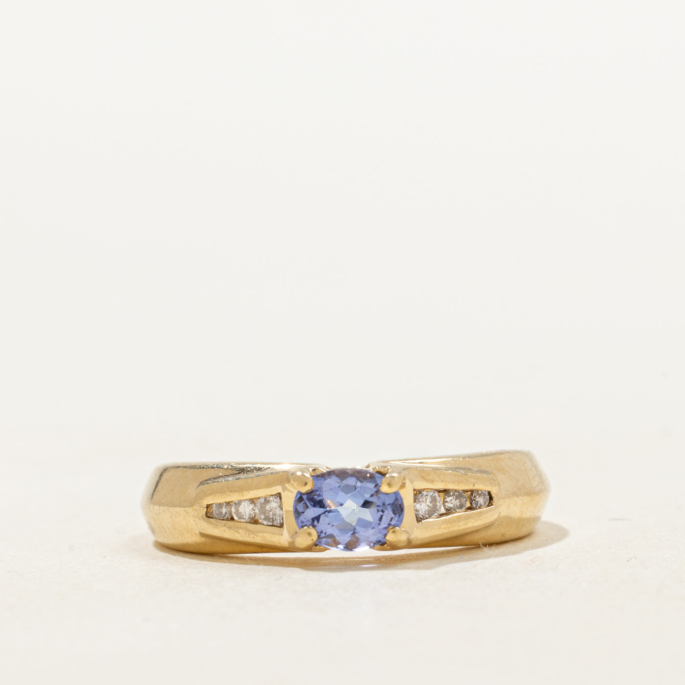 Oval Cut Tanzanite & Diamond Ring | 0.29ct, 0.04ctw | SZ 5.0 |
