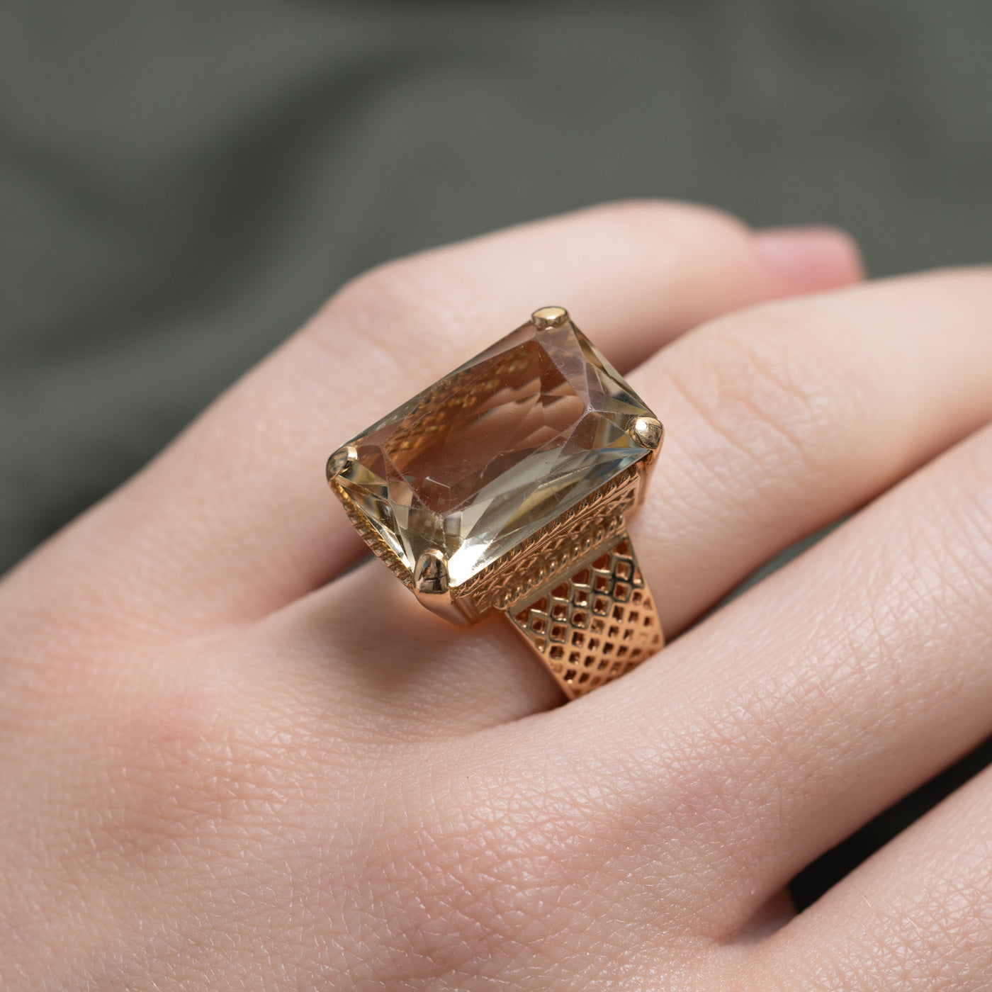 Smoky Quartz Woven Design Cocktail Ring | 10.48ct | SZ 5.5 |
