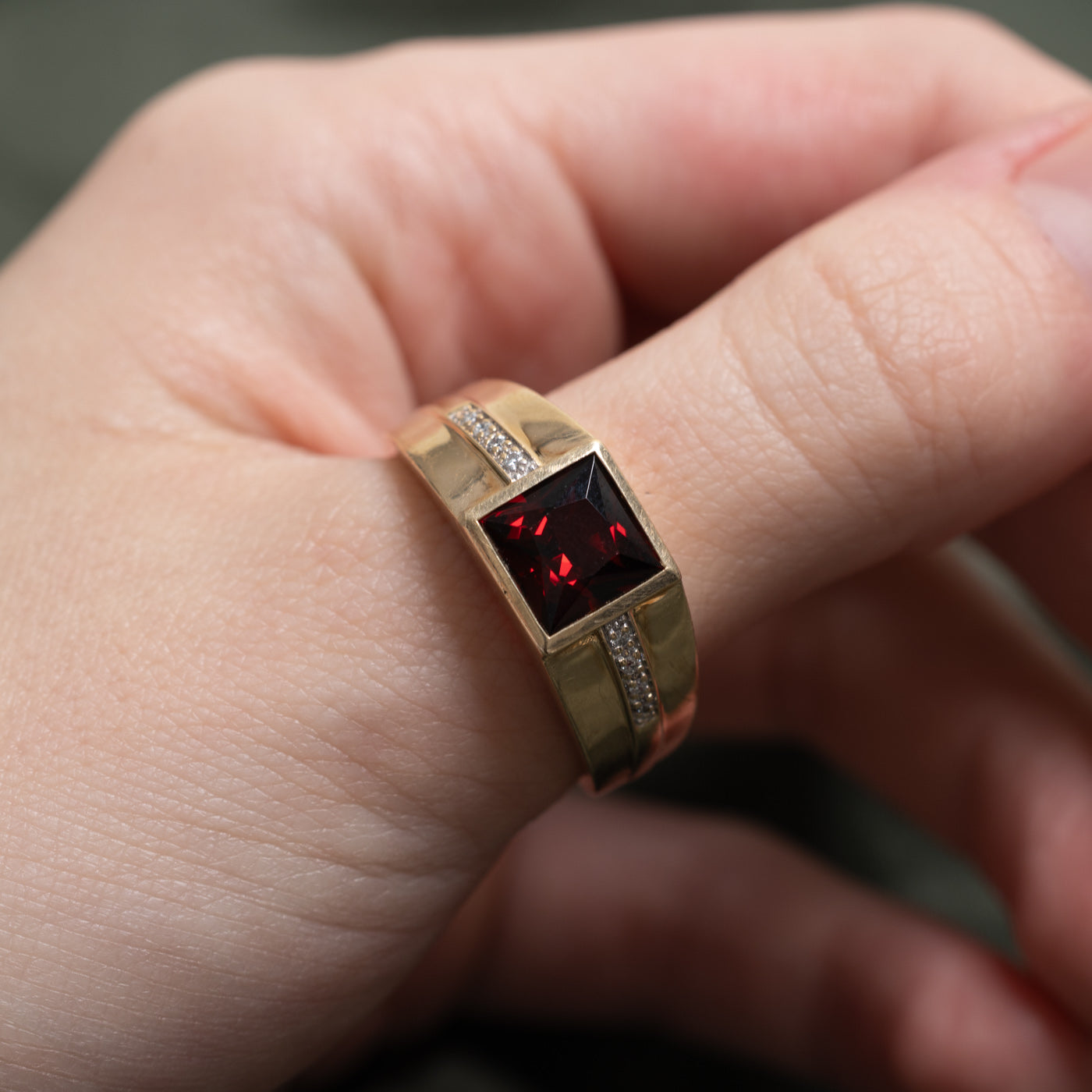 Princess Cut Garnet & Diamond Signet Ring | 3.16ct, 0.04ctw | SZ 12.0 |