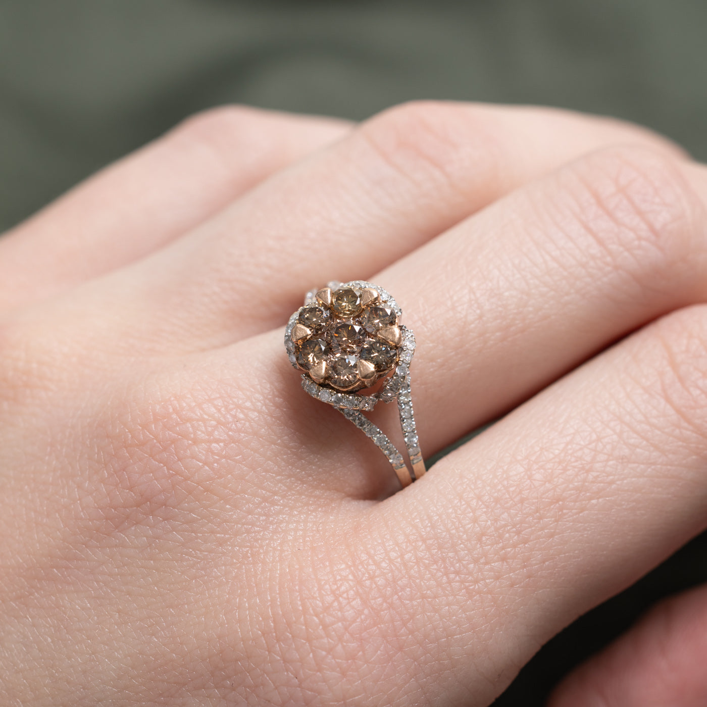 Brown Diamond Daisy Split Shank Ring | 1.1ctw | SZ 7.75 |