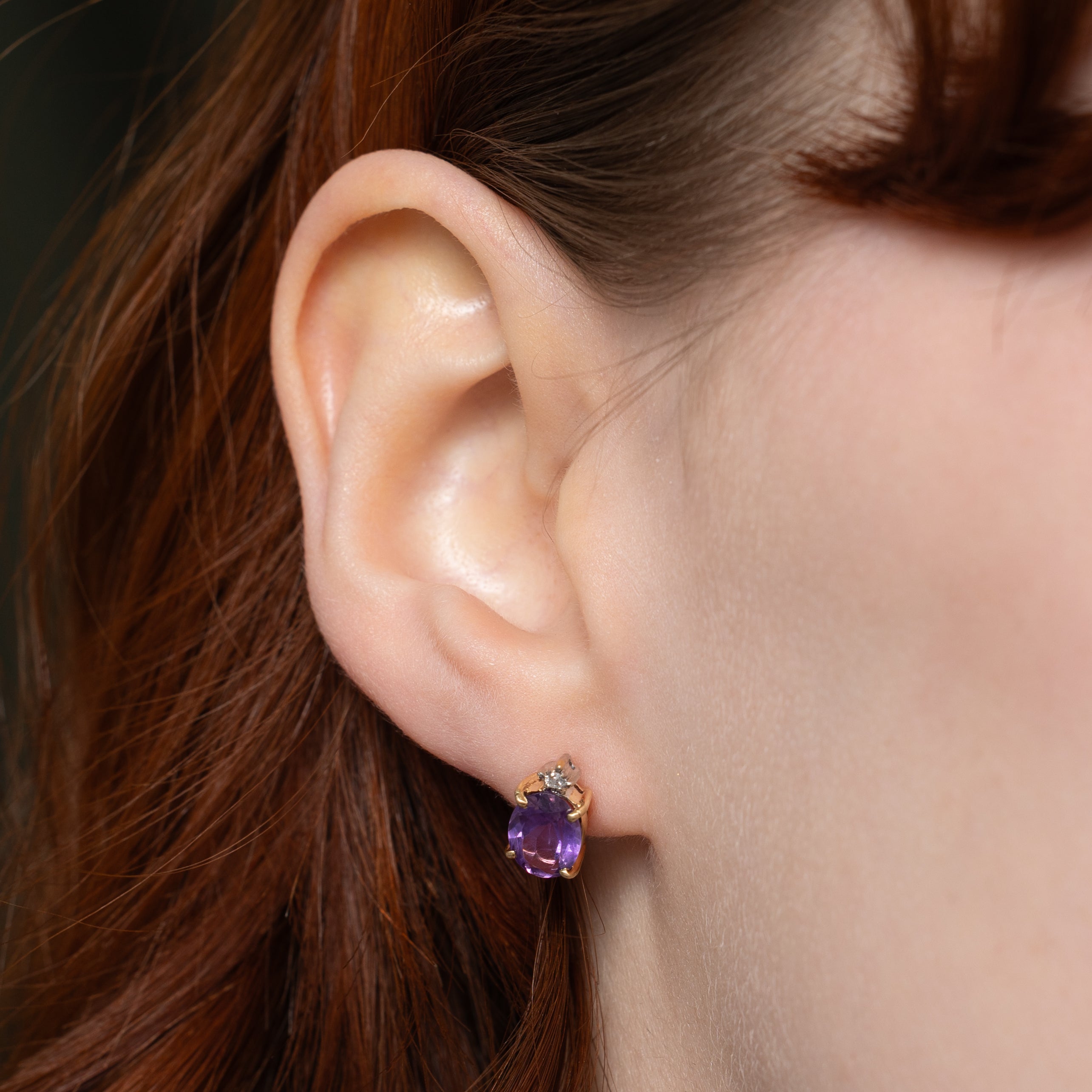 Boucles d'oreilles puces serties d'améthystes et de diamants | 1,60 ct, 0,02 ct