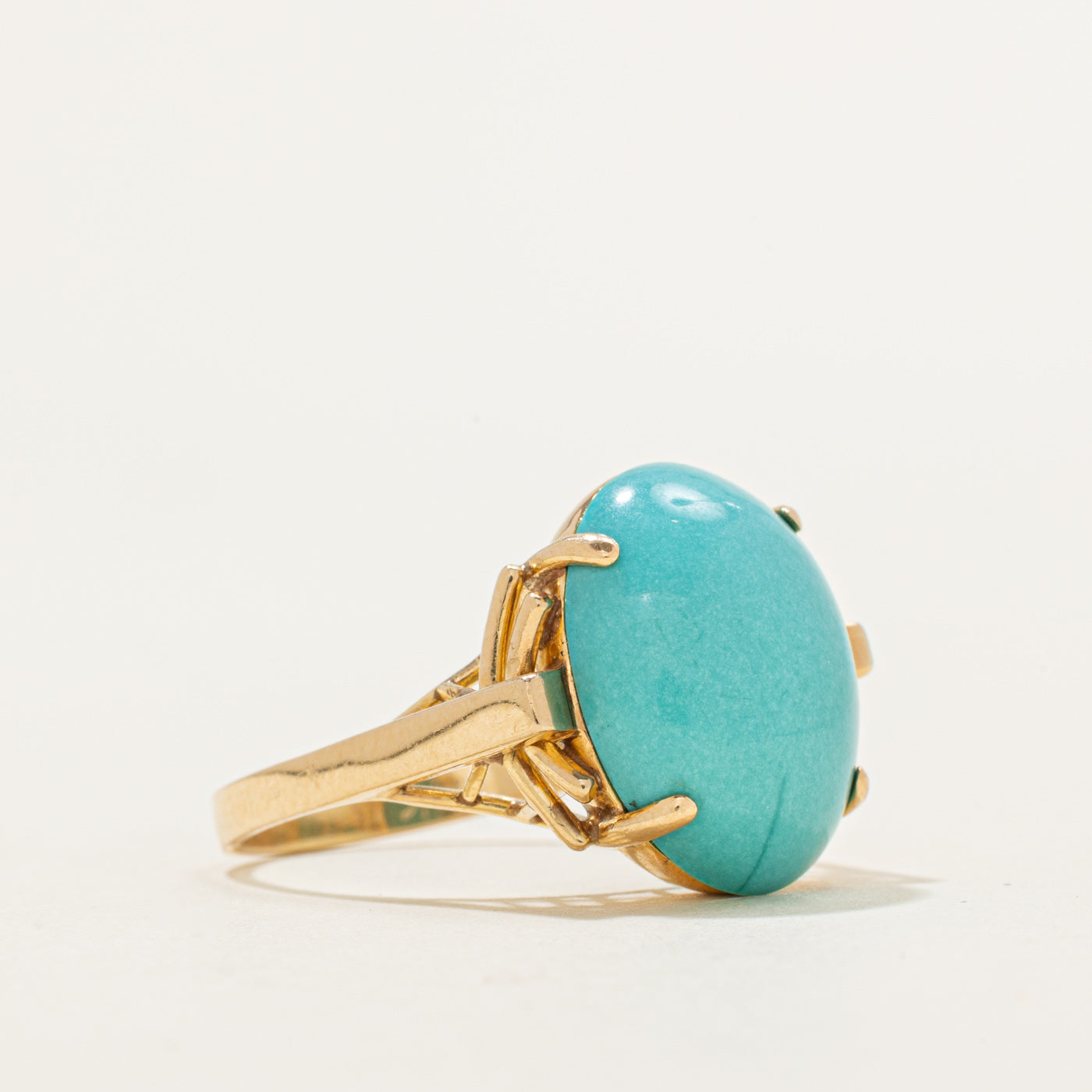 Bague cocktail en turquoise cabochon ovale | 7,00 ct | Taille 8,75