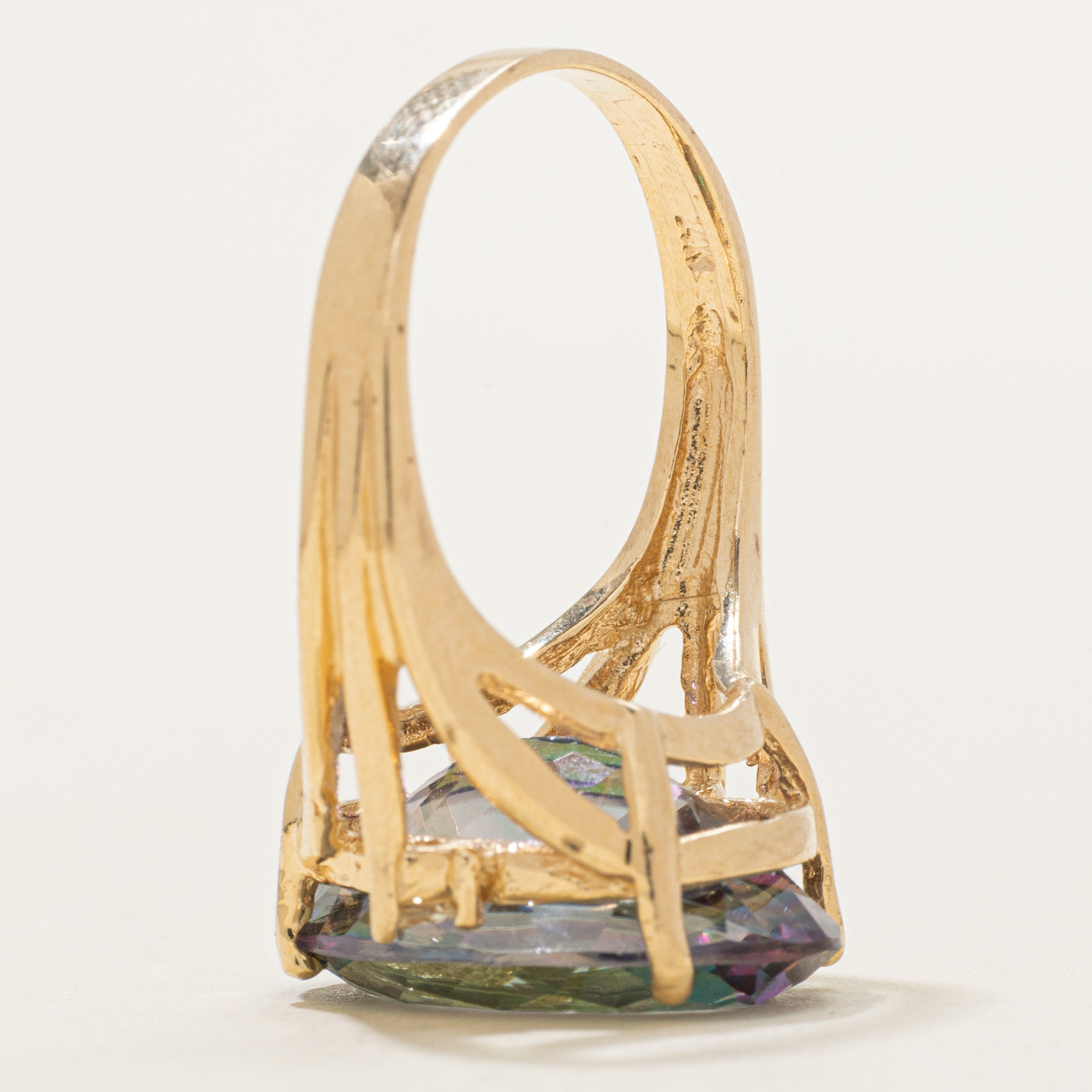 Bague cocktail ornée de topaze mystique et de diamants | 14,0 ct, 0,10 ct au total | Taille 9