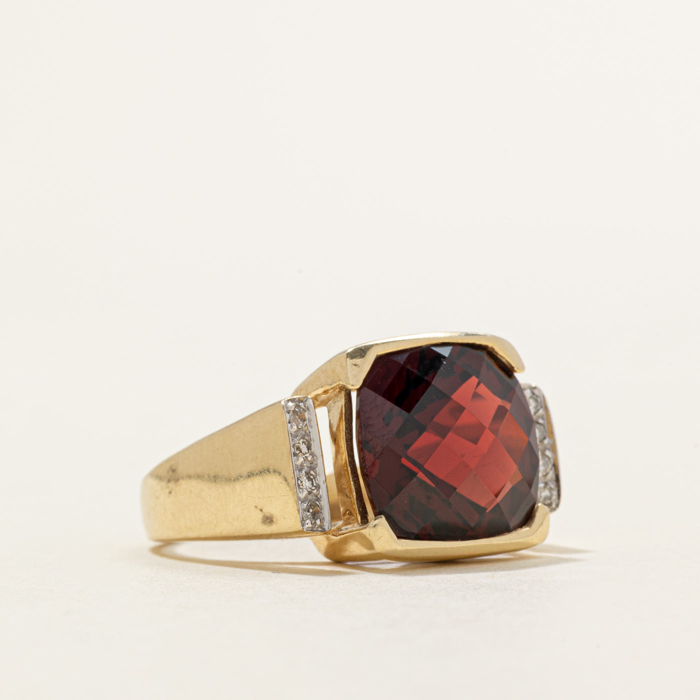 Cushion Cut Garnet & Diamond Cocktail Ring | 11.50ct, 0.10ctw | SZ 6.5