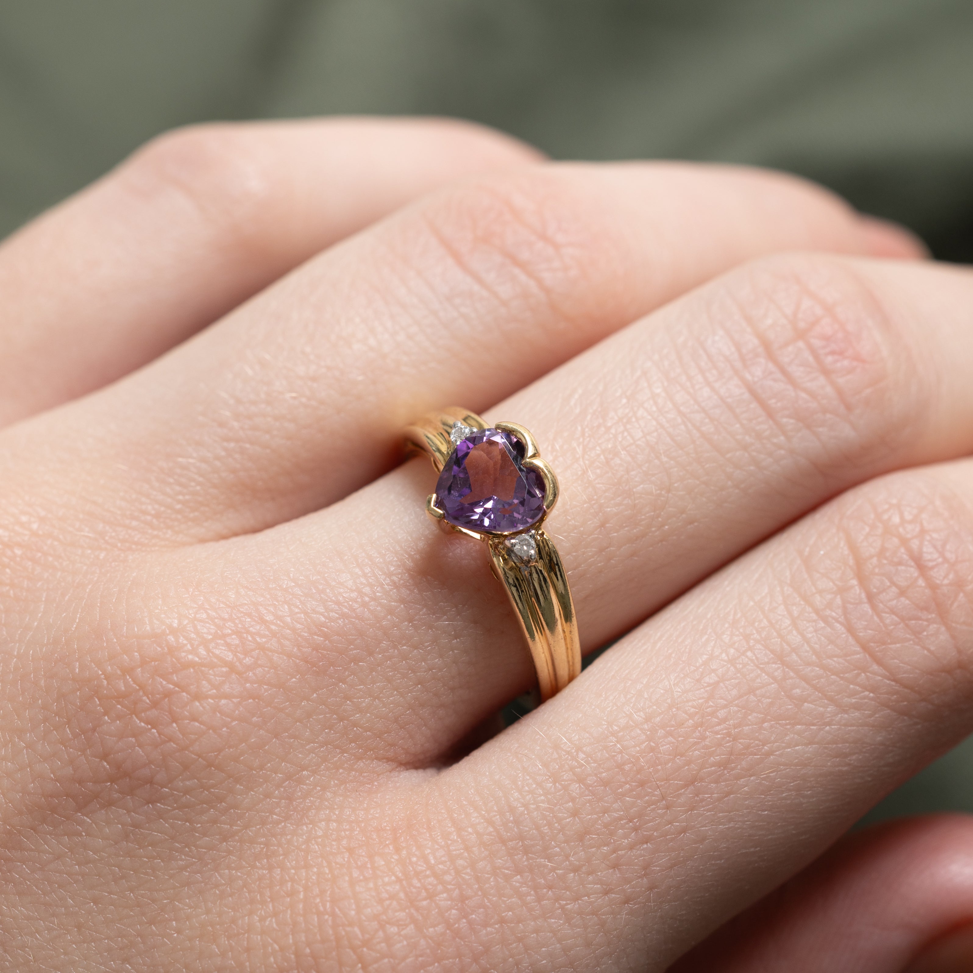 Amethyst & Diamond Grooved Heart Ring | 1.21ct, 0.02ctw | SZ 6.5