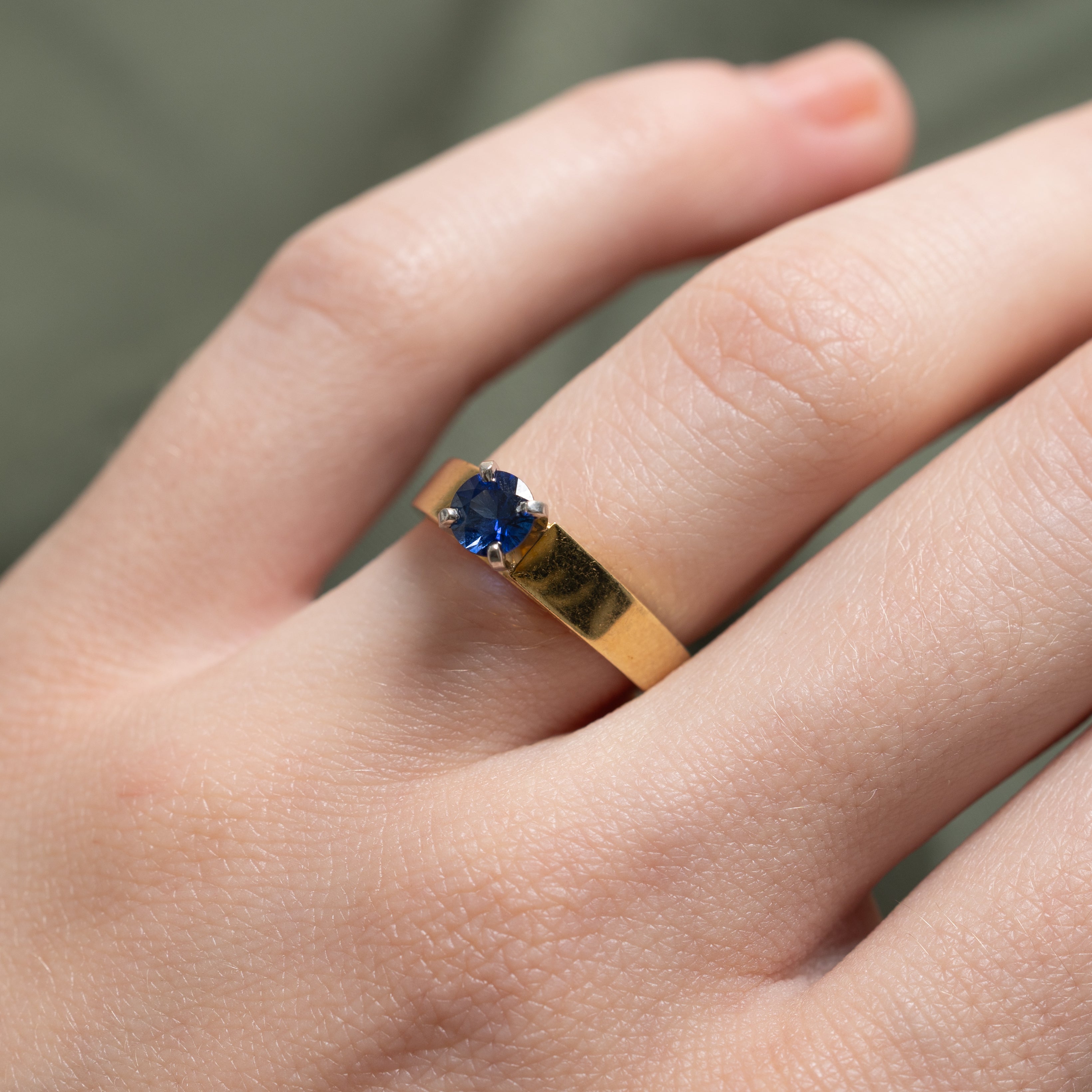 Bague solitaire en or 18 carats avec saphir synthétique | 0,46 ct | Taille 5