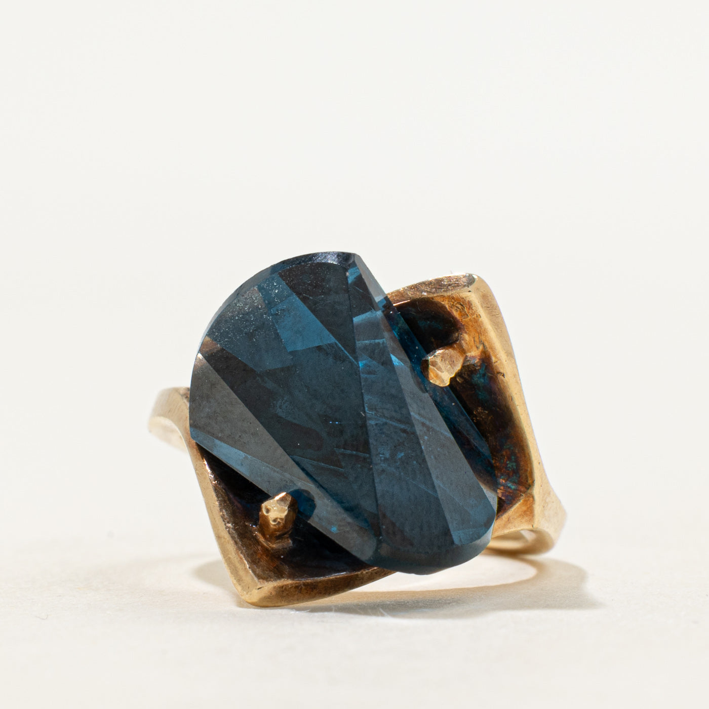 Synthetic Spinel Abstract Cocktail Ring | 13.50ct | SZ 5.75