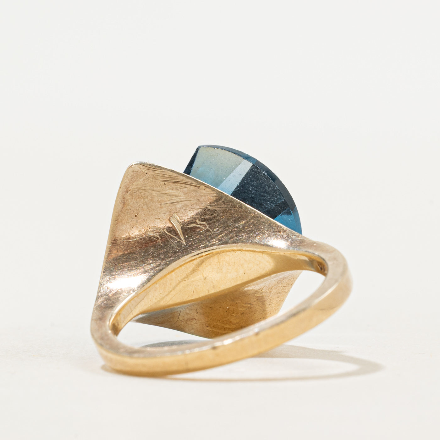 Synthetic Spinel Abstract Cocktail Ring | 13.50ct | SZ 5.75