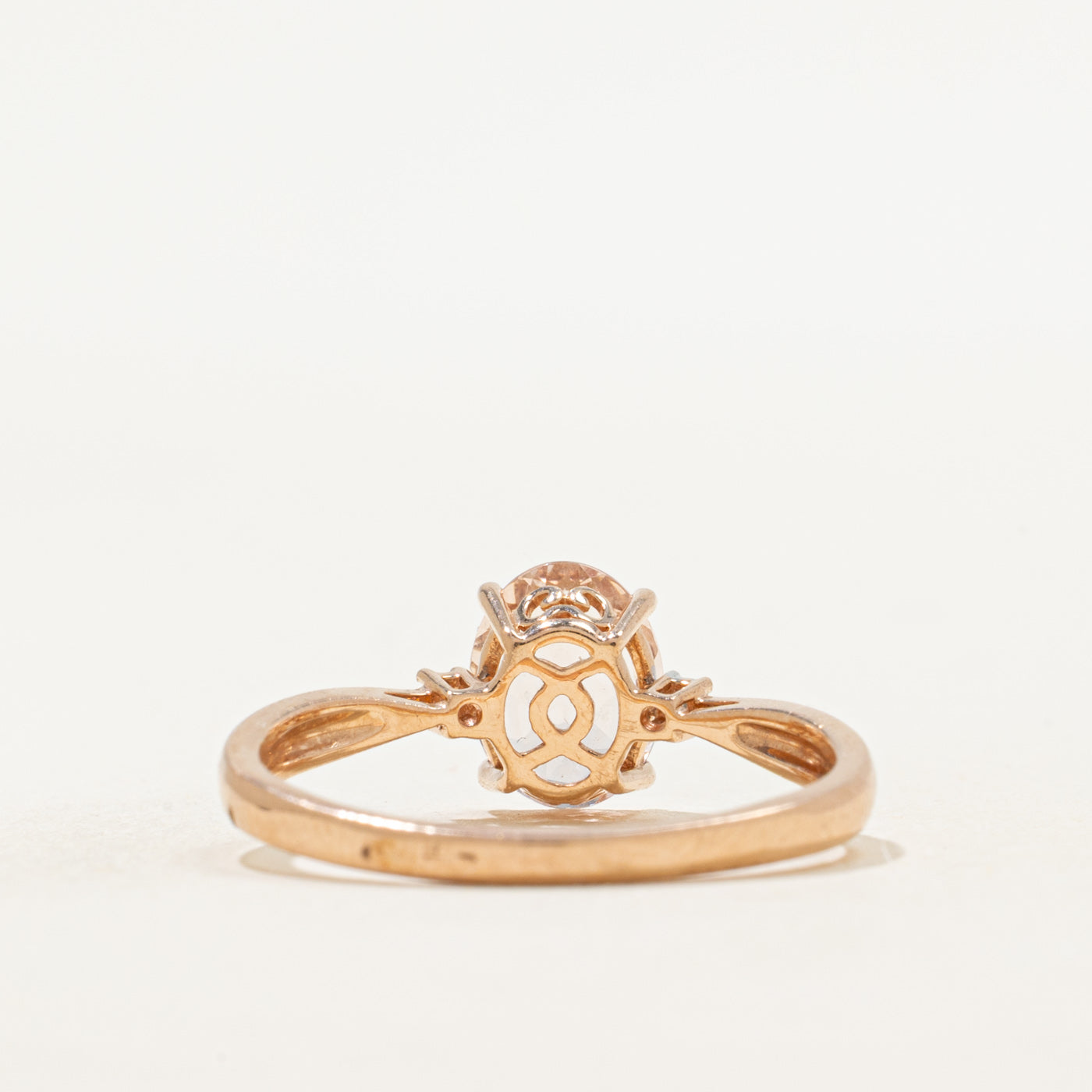 Oval Cut Morganite & Diamond Ring | 1.25ct, 0.05ctw | SZ 9.25
