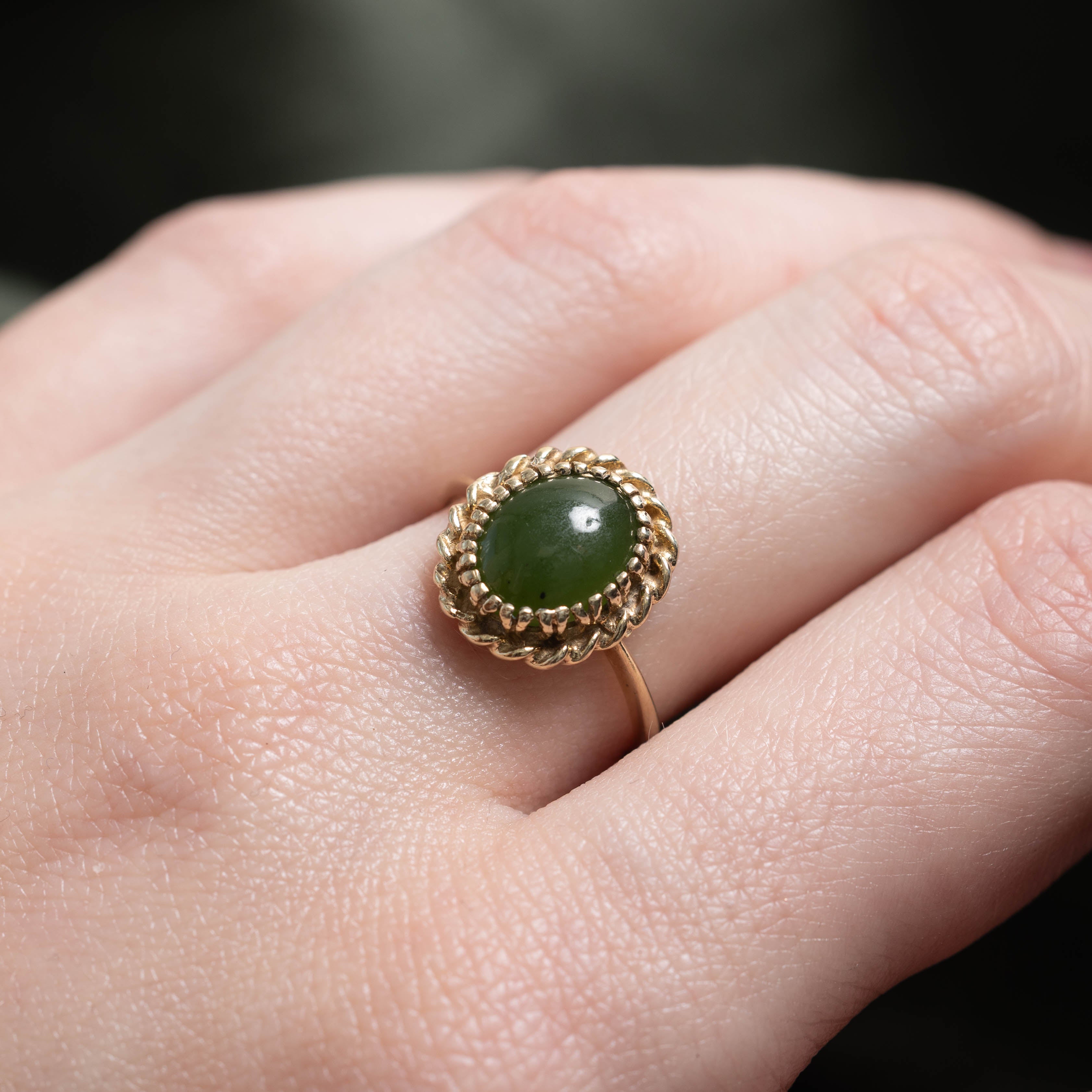 10k Bezel Set Nephrite Jade Rope Ring | 2.00ct | SZ 6.5