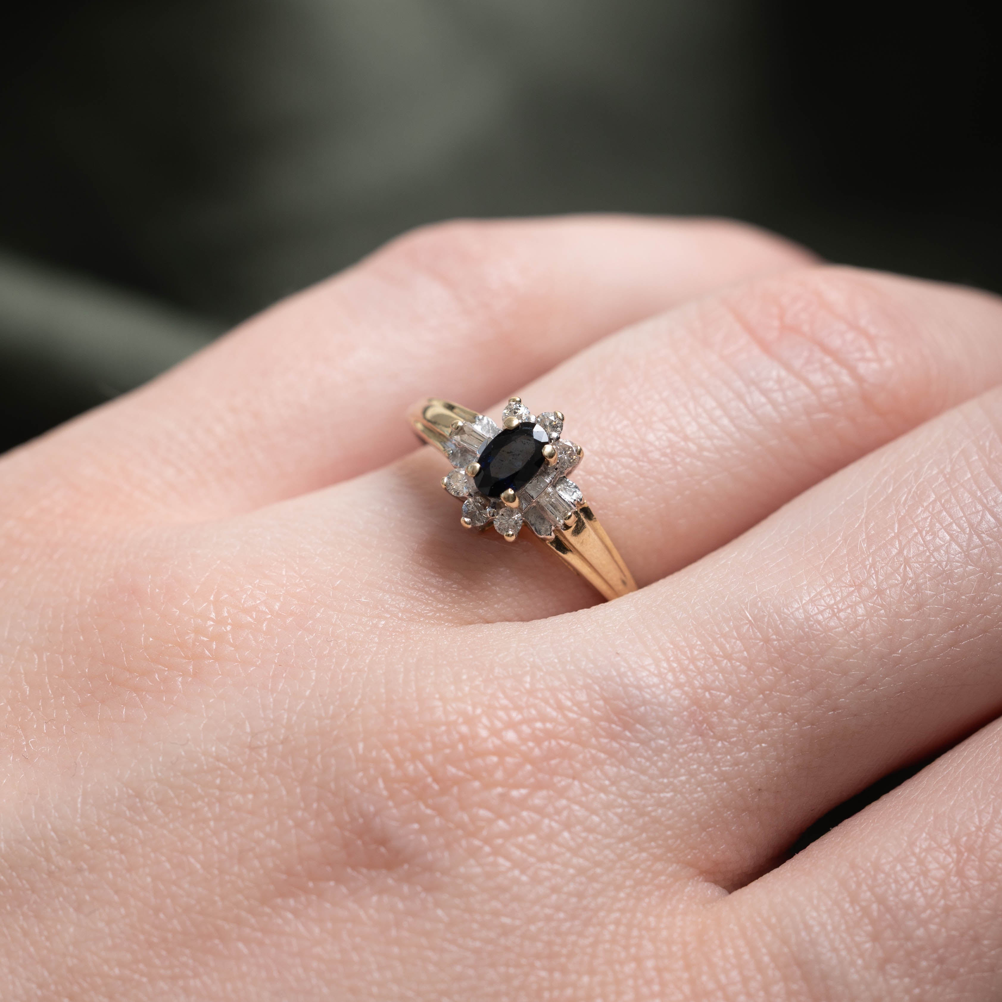 10k Sapphire & Diamond Petal Ring | 0.22ct, 0.05ctw | SZ 7