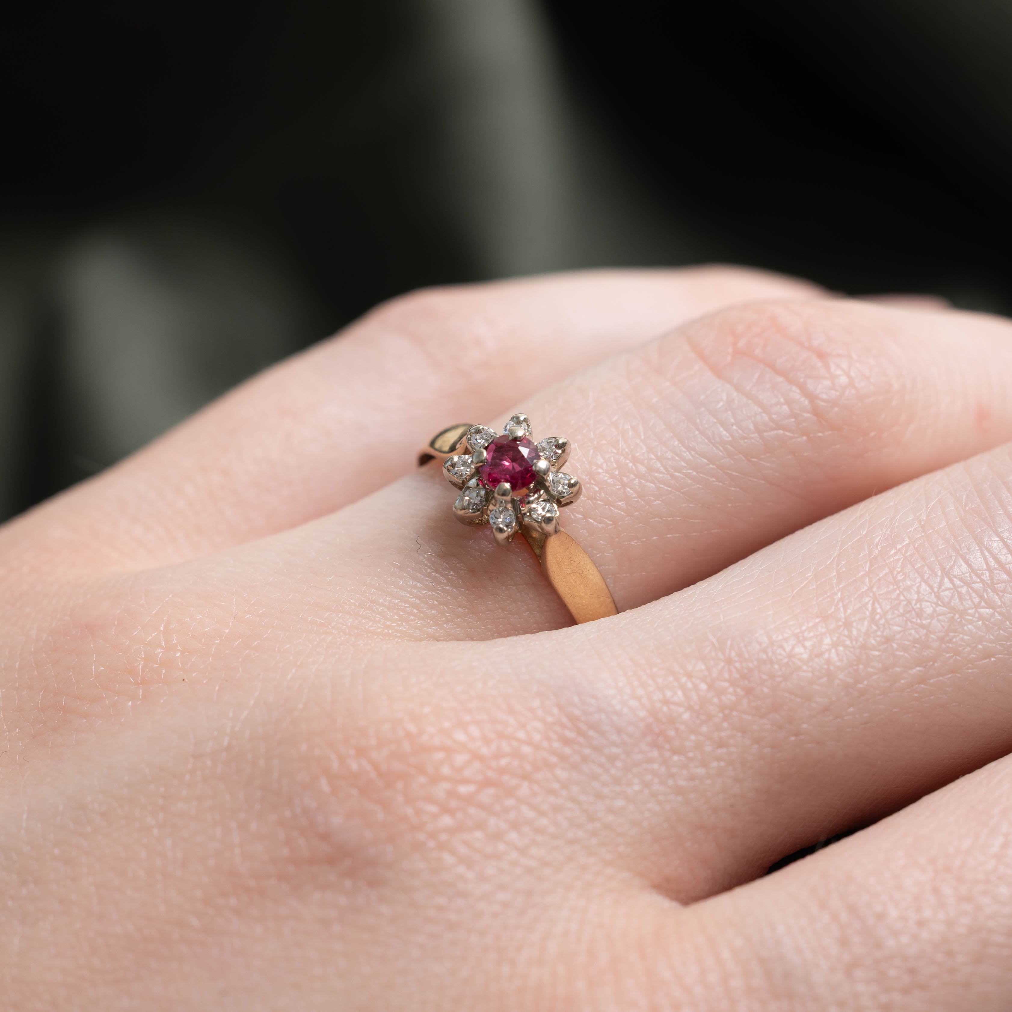 10k Ruby & Diamond Petal Ring | 0.20ct, 0.08ctw | SZ 6.25