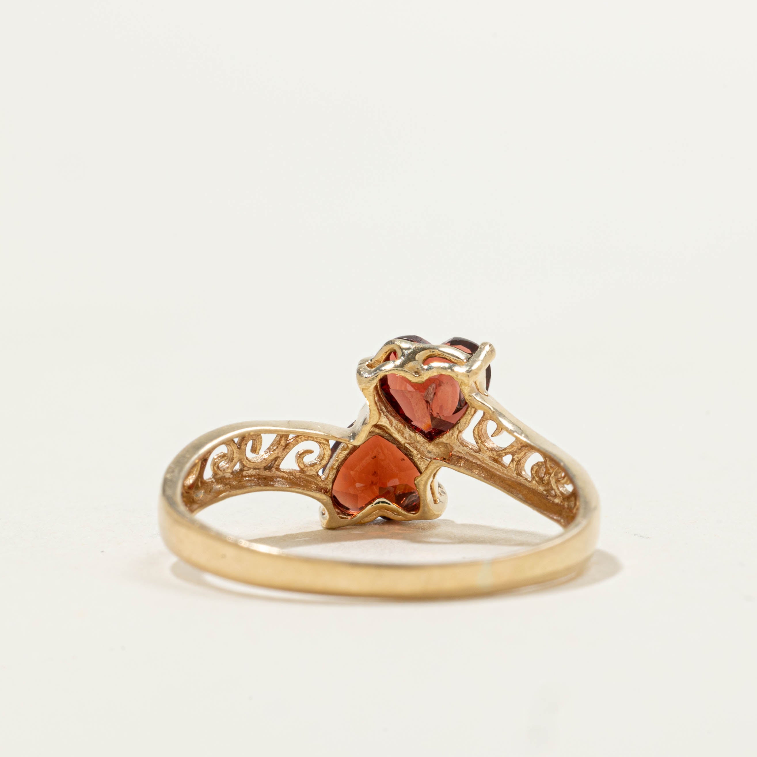 14k Toi et Moi Heart Cut Garnet Ring | 1.00ctw | SZ 6.25