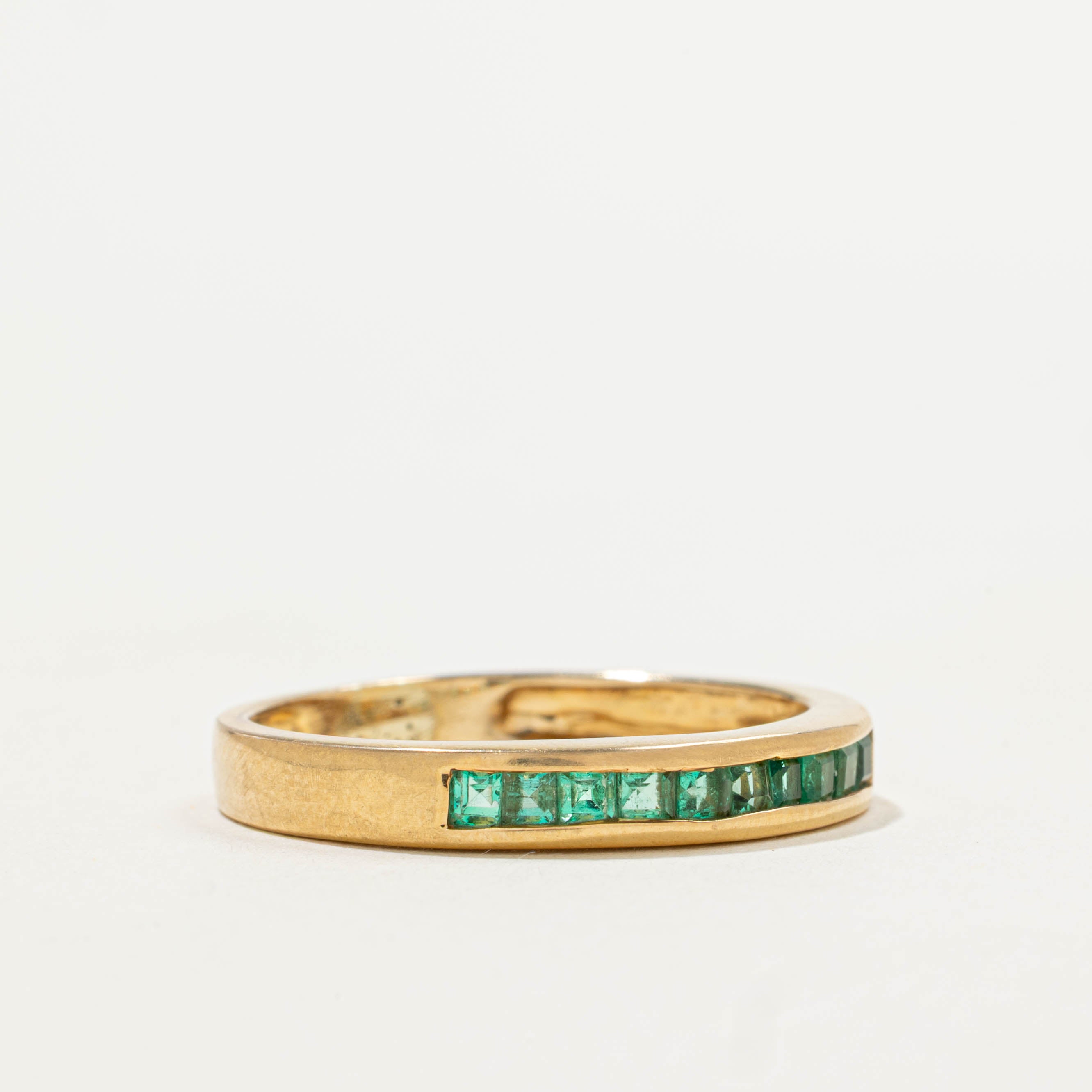 18k Semi Eternity Emerald Ring | 0.40ctw | 3.00mm | SZ 9
