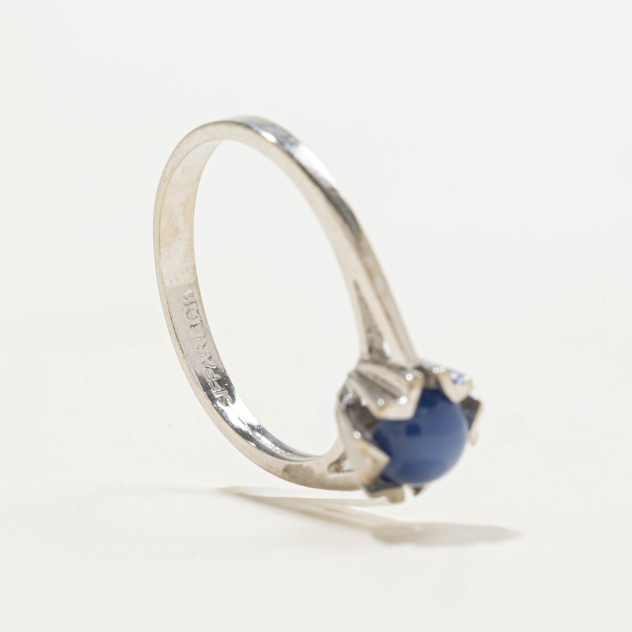 10k Synthetic Star Sapphire Ring | 1.08ct | SZ 5.5