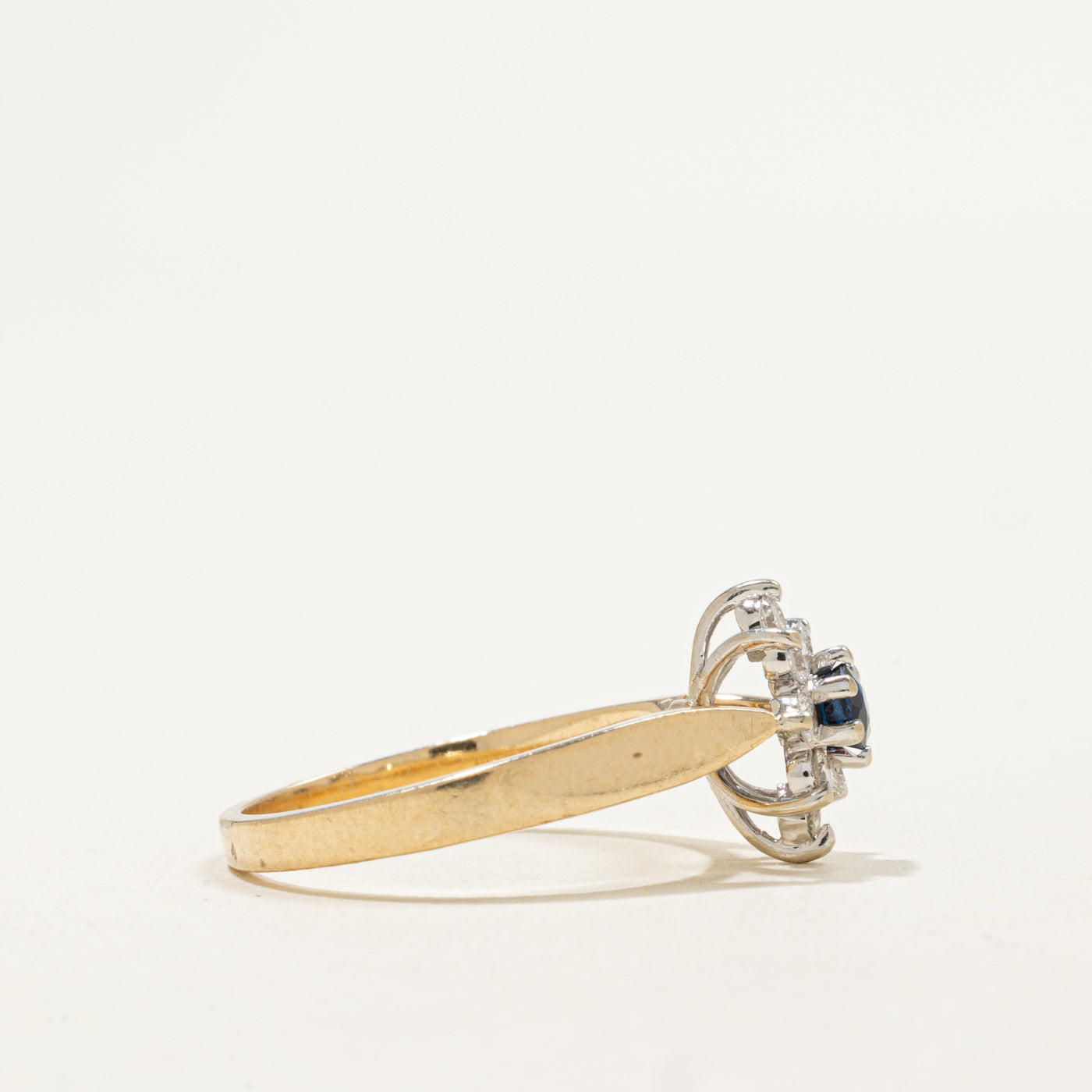 14K Round Cut Sapphire & Diamond Petal Halo Ring | 0.18ct, 0.24ctw | SZ 6.25