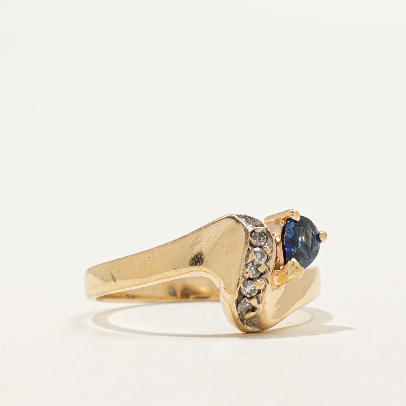 14K Pear Cut Sapphire & Diamond Abstract Ring | 0.28ct, 0.05ctw | SZ 7.0