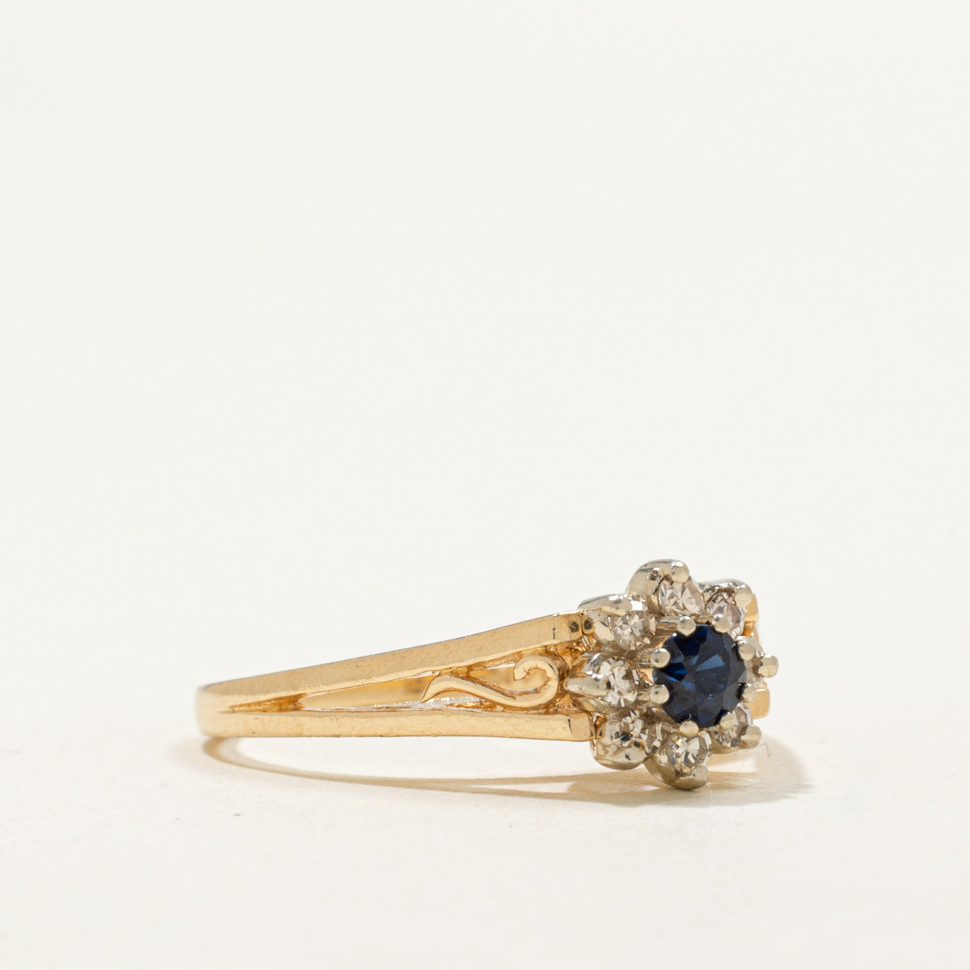 14K Round Cut Sapphire & Diamond Floral Ring | 0.18ct, 0.12ctw | SZ 6.0