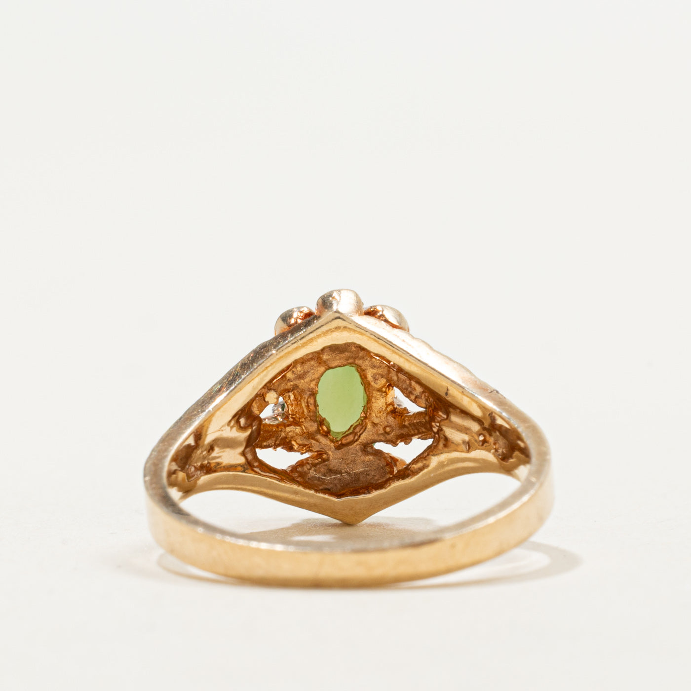 Bague texturée en jade néphrite cabochon 10K | 0,70 ct | Taille 5,5